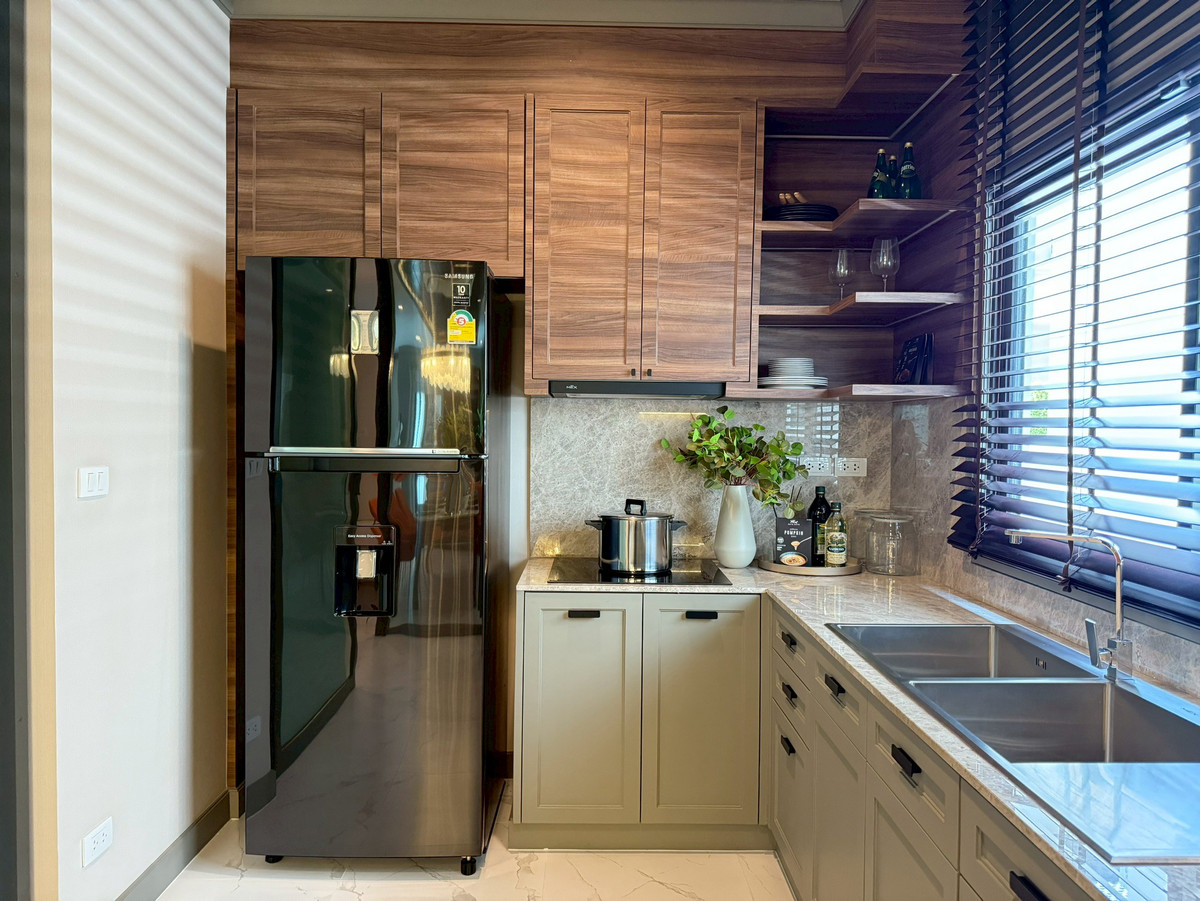 ขายบ้านนนทบุรี บางใหญ่ บางบัวทอง : บางกอกบูเลอวาร์ด เวสต์เกต ขายบ้านพร้อมเฟอร์นิเจอร์ทุกชิ้น ที่ดิน 73 ตร.ว.