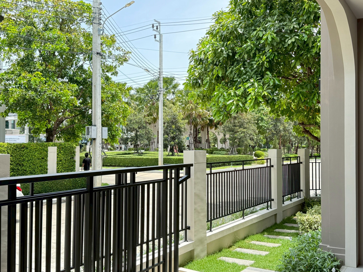 ขายบ้านนนทบุรี บางใหญ่ บางบัวทอง : บางกอก บูเลอวาร์ด เวสต์เกต ขายบ้านตัวอย่าง หลังใหญ่ พร้อมเฟอร์นิเจอร์ทุกชิ้น ที่ดิน 88.2 ตร.ว