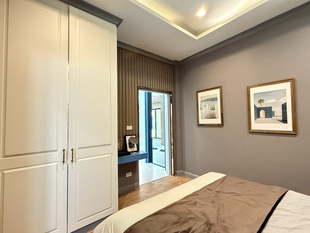 ขายบ้านนนทบุรี บางใหญ่ บางบัวทอง : บางกอก บูเลอวาร์ด เวสต์เกต ขายบ้านตัวอย่าง หลังใหญ่ พร้อมเฟอร์นิเจอร์ทุกชิ้น ที่ดิน 88.2 ตร.ว