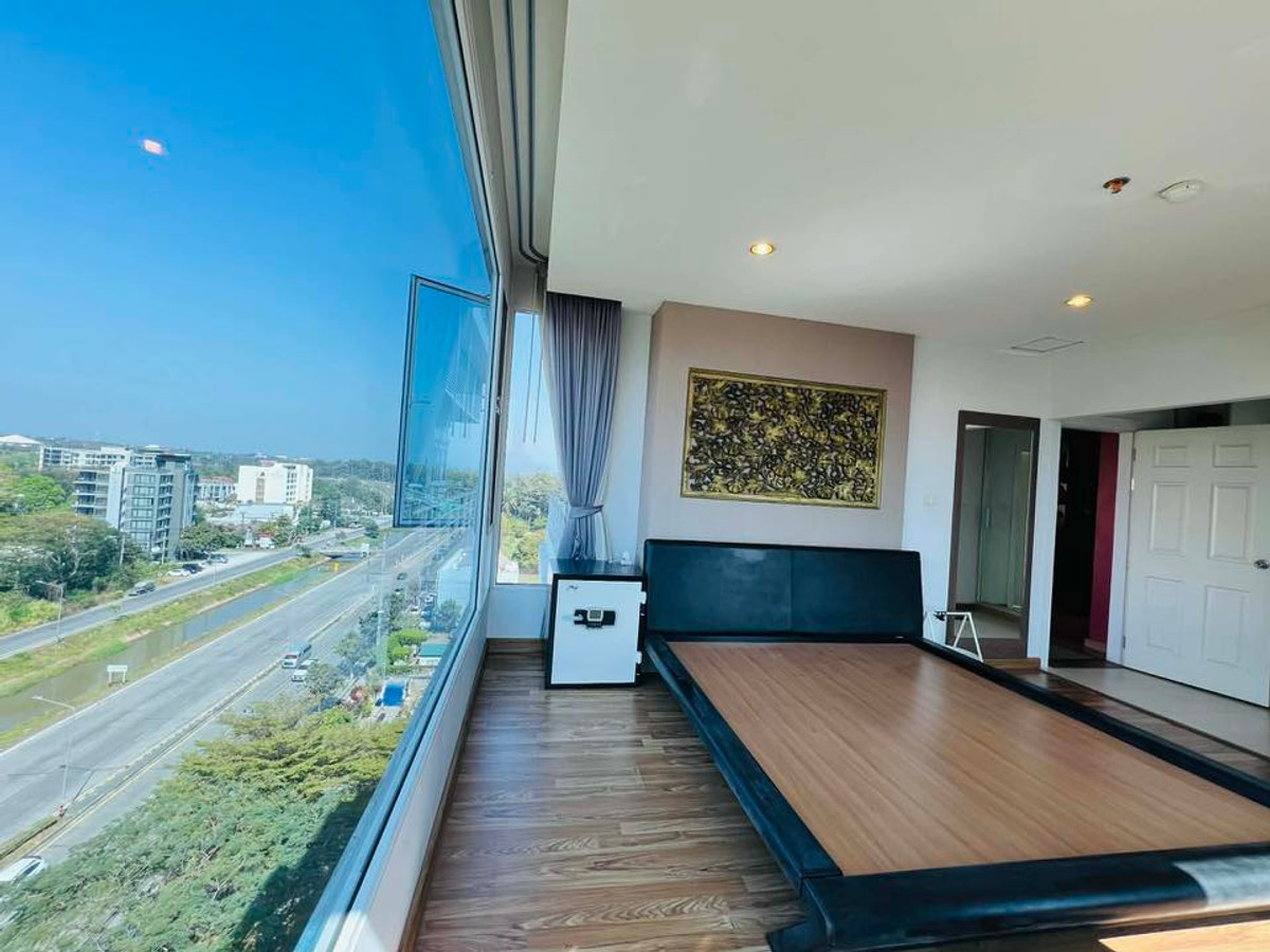 For SaleCondoChiang Mai : 🌄 Condo for SaleConvention Condominium, Chiang Mai – Corner Unit with Stunning Mountain View