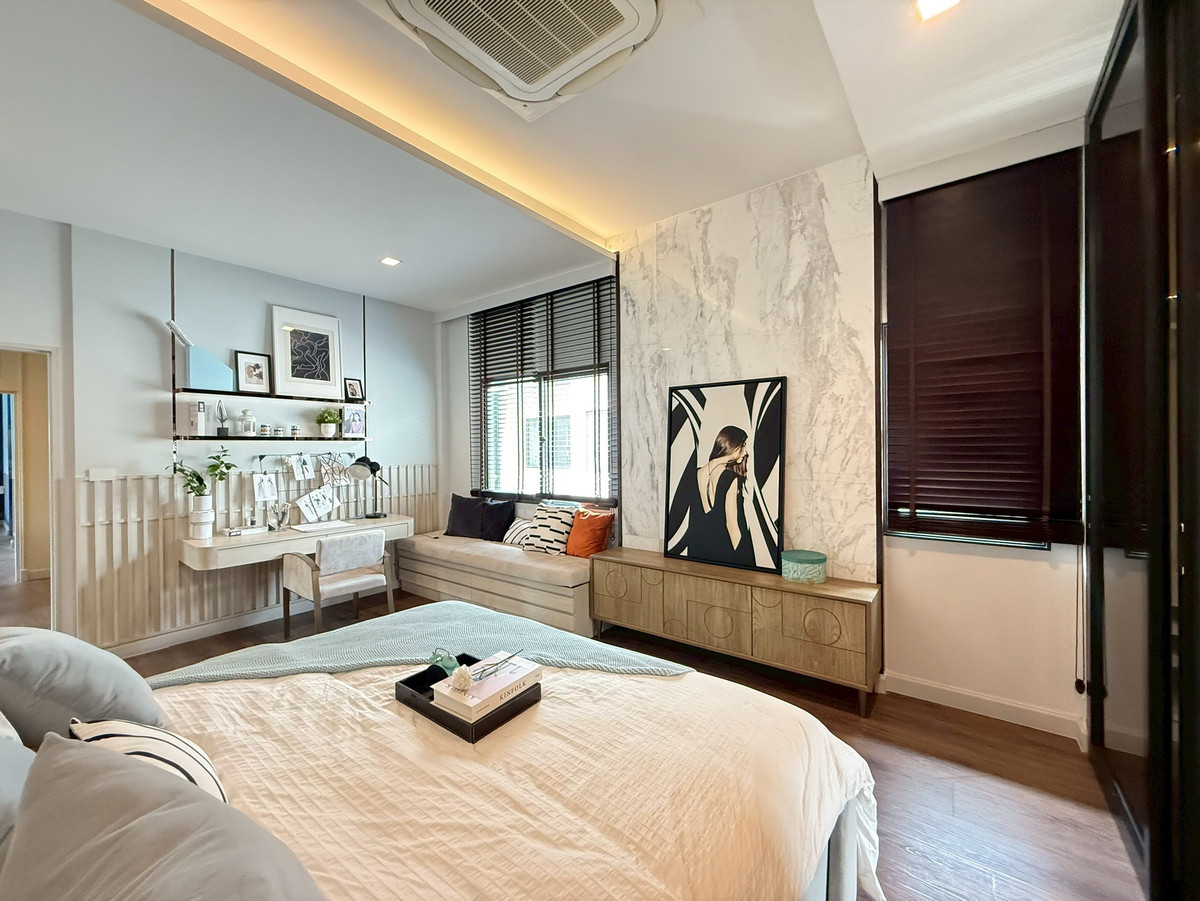 ขายบ้านนนทบุรี บางใหญ่ บางบัวทอง : บางกอก บูเลอวาร์ด เวสต์เกต ขายบ้านตัวอย่าง หลังใหญ่ พร้อมเฟอร์นิเจอร์ทุกชิ้น ที่ดิน 88.2 ตร.ว