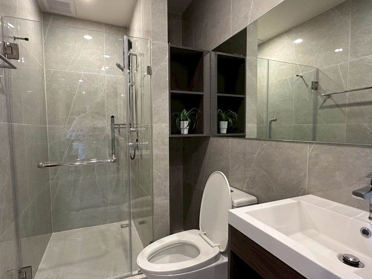 For RentCondoRama9, Petchburi, RCA : Hot Price🔥 Nue Districe R9 2Bed- 31,000/month