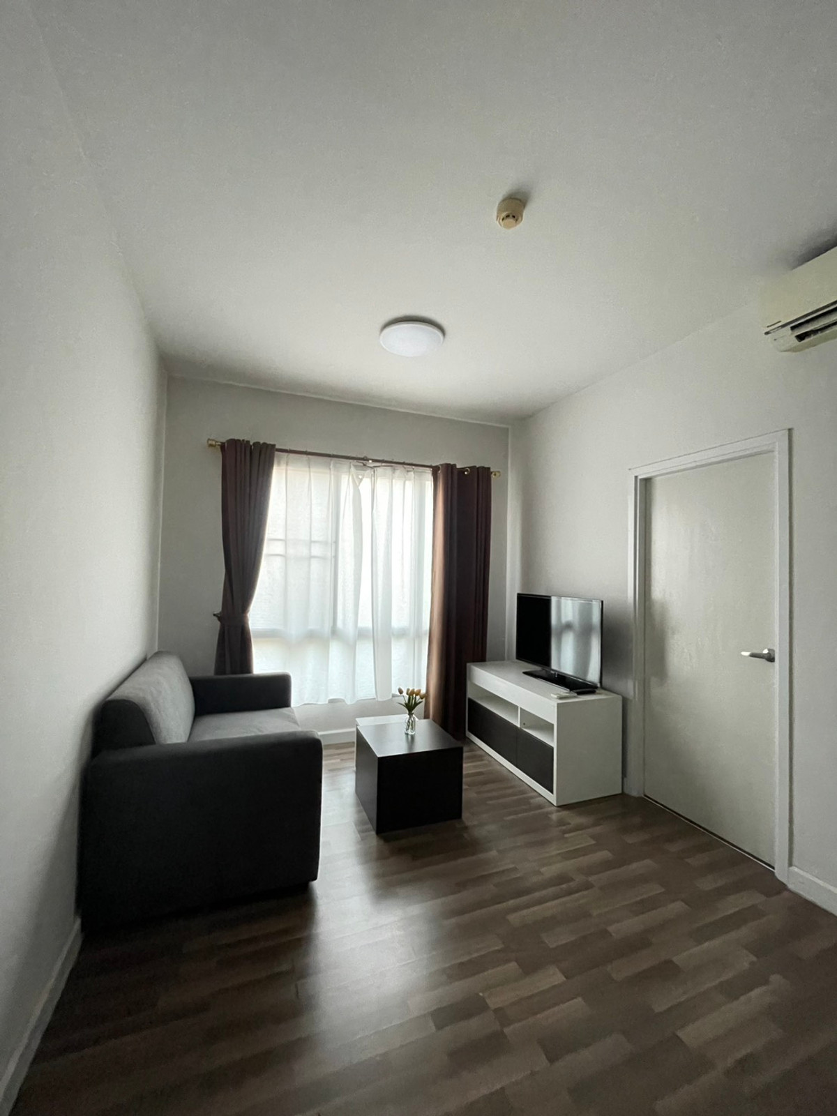 ให้เช่าคอนโดลาดกระบัง สุวรรณภูมิ : ให้เช่าคอนโด Smart Z อ่อนนุช ลาดกระบัง Tel.0999983897