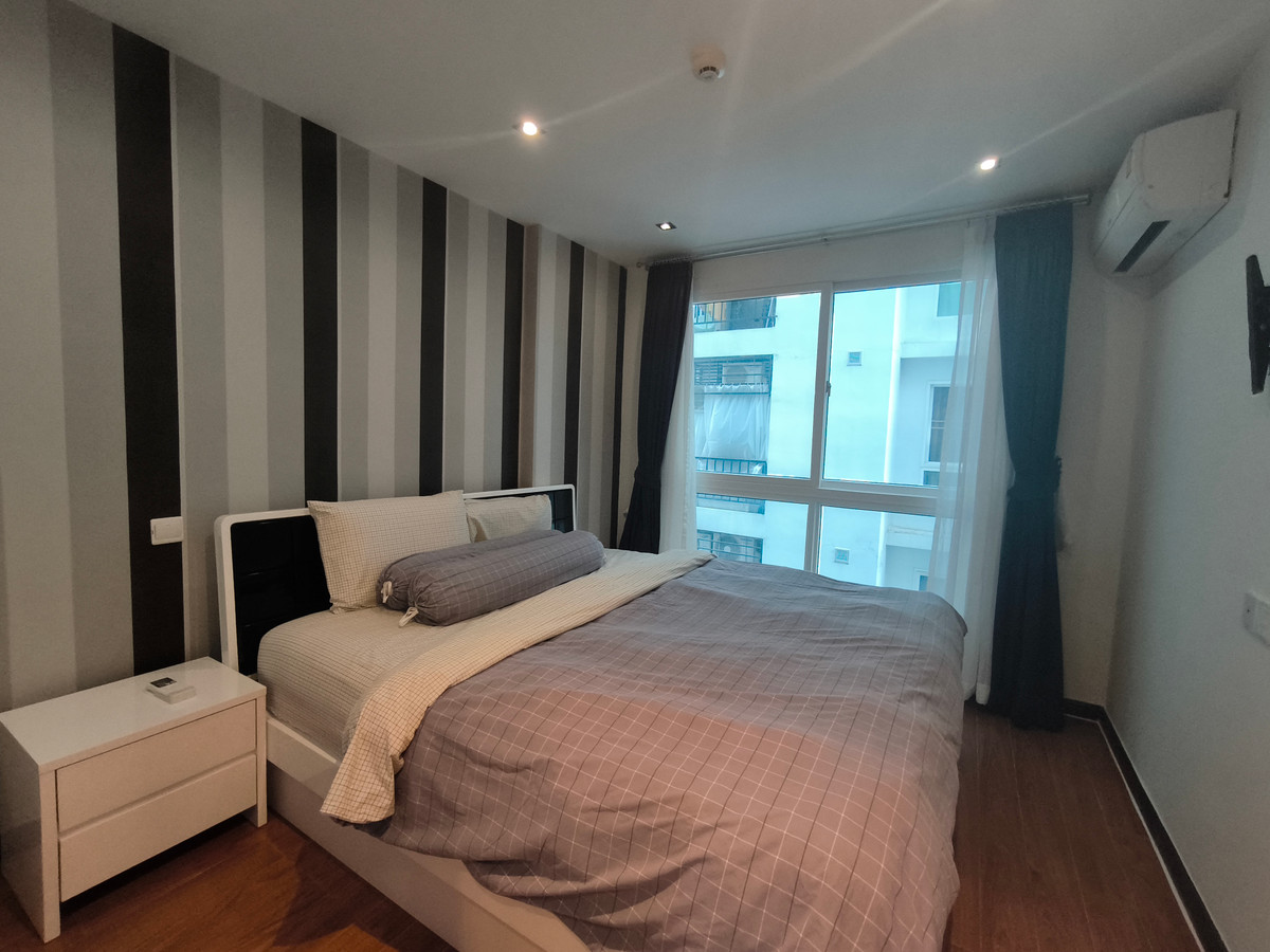 For SaleCondoKaset Nawamin,Ladplakao : Beautiful resort style condo, good central garden, convenient location, close to the market.