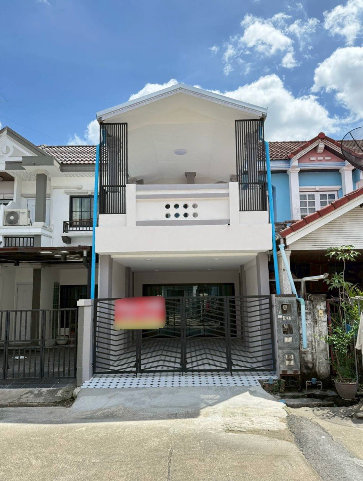 For SaleTownhomeNonthaburi, Bang Yai, Bangbuathong : 2-story townhouse for sale, Nanthana Garden 2, Tha It-Rattanathibet, 20 sq m., near MRT Tha It, only 1.5 km.