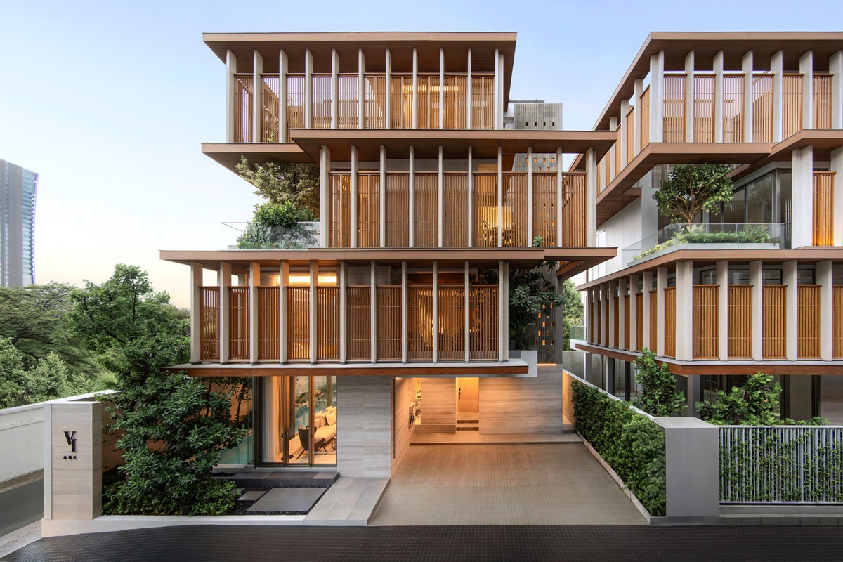 For SaleHouseAri,Anusaowaree : 🔥Last house in the project🔥 Sample house, decorated and ready to move in, size 550 Sq.m, 5 bedrooms, 4 bathrooms, special price 95 million baht, make an appointment to view the project 086-795-9997 (Jimmy)