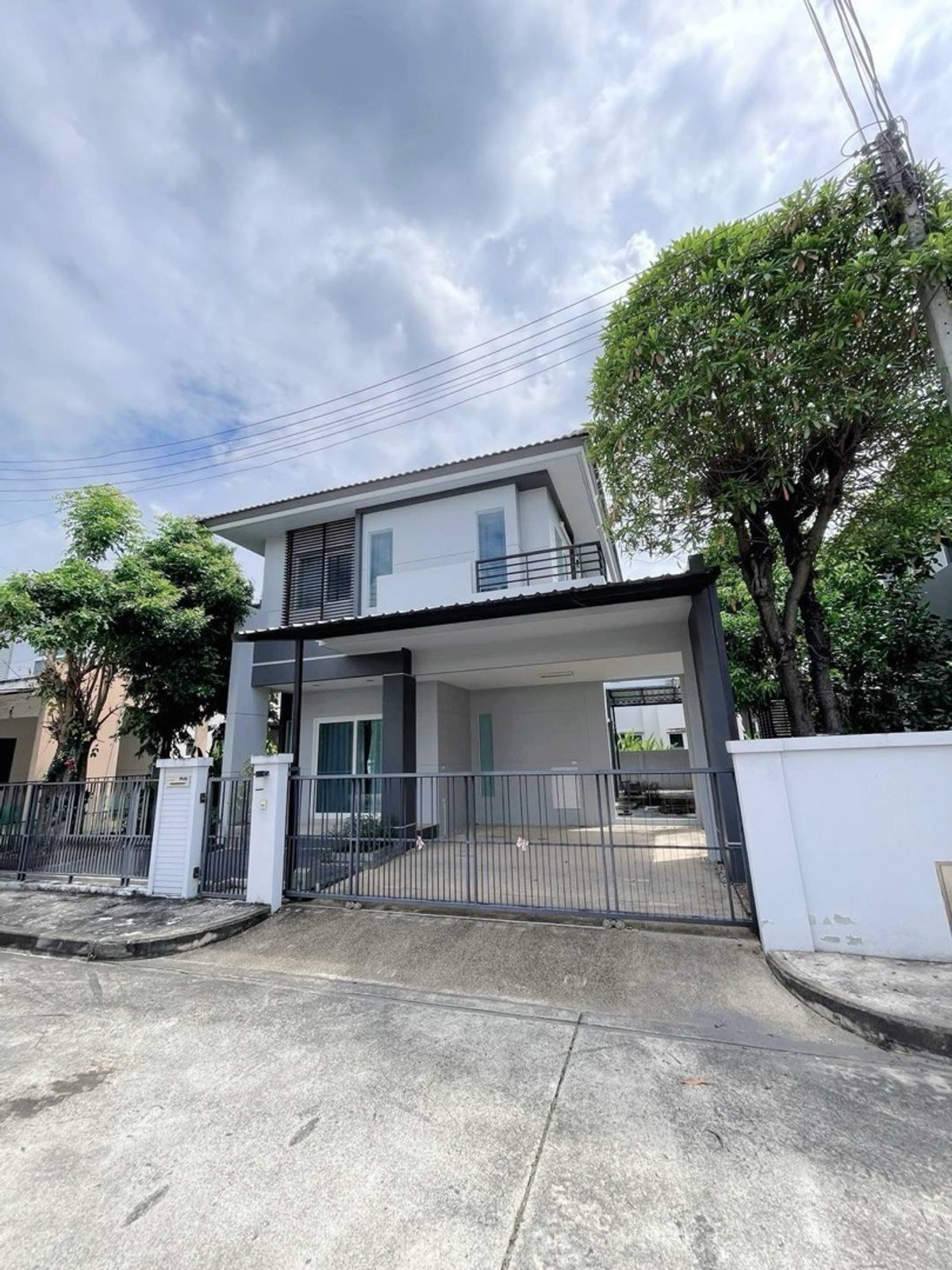 ให้เช่าบ้านเชียงใหม่ : ให้เช่า บ้านในโครงการ สีวลี สันกำแพง ใกล้UCIS,ใกล้เซ็นทรัลเฟสติวัล