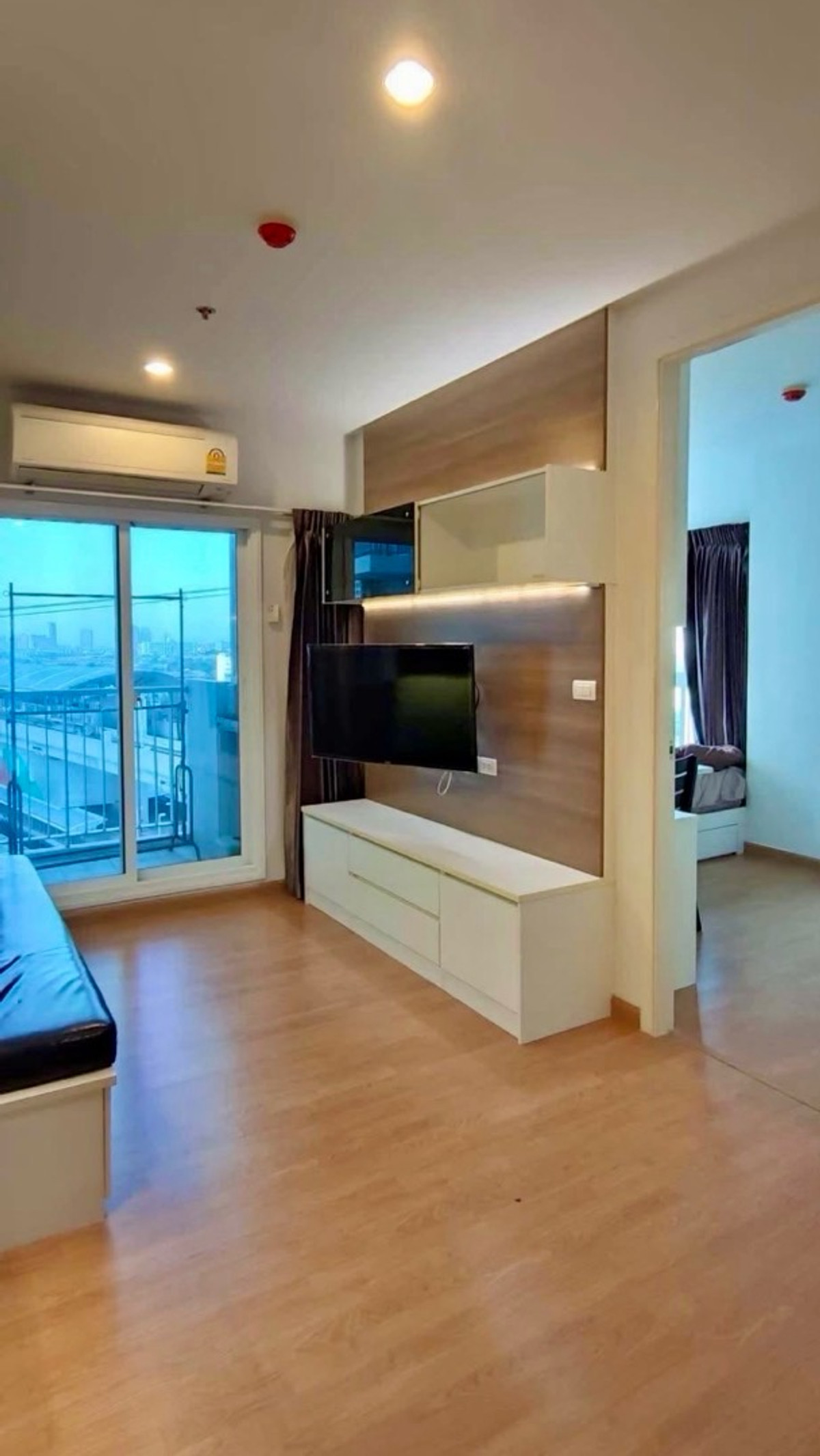 For RentCondoBang Sue, Wong Sawang, Tao Pun : For rent: The Parkland Ratchada-Wong Sawang.