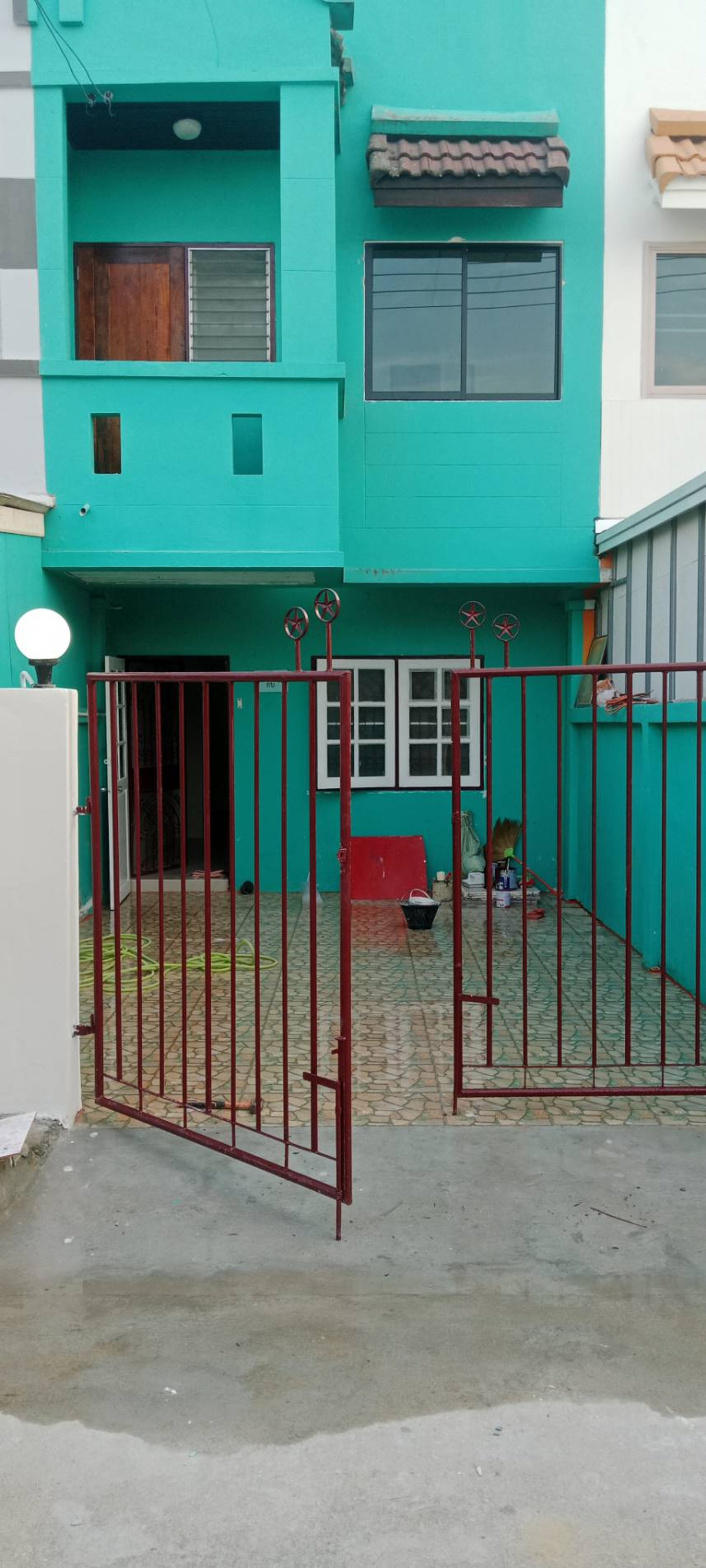 For SaleTownhomePathum Thani,Rangsit, Thammasat : Townhouse for sale, 16 sq m, 2 bedrooms, 2 bedrooms, Saeng Tawan Village, Khlong 11