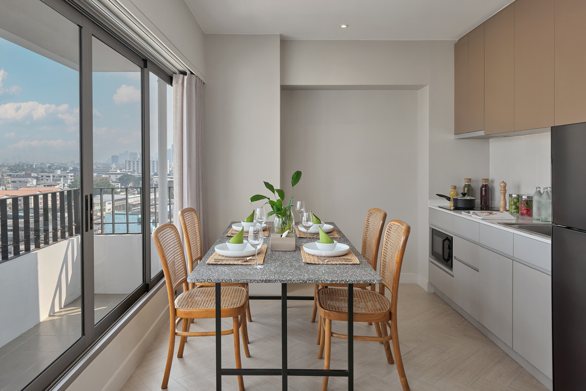 For RentSukhumvit, Asoke, Thonglor : Apartment for rent, Somerset Sukhumvit 71, two bedrooms, near BTS Thonglor and Ekkamai stations.