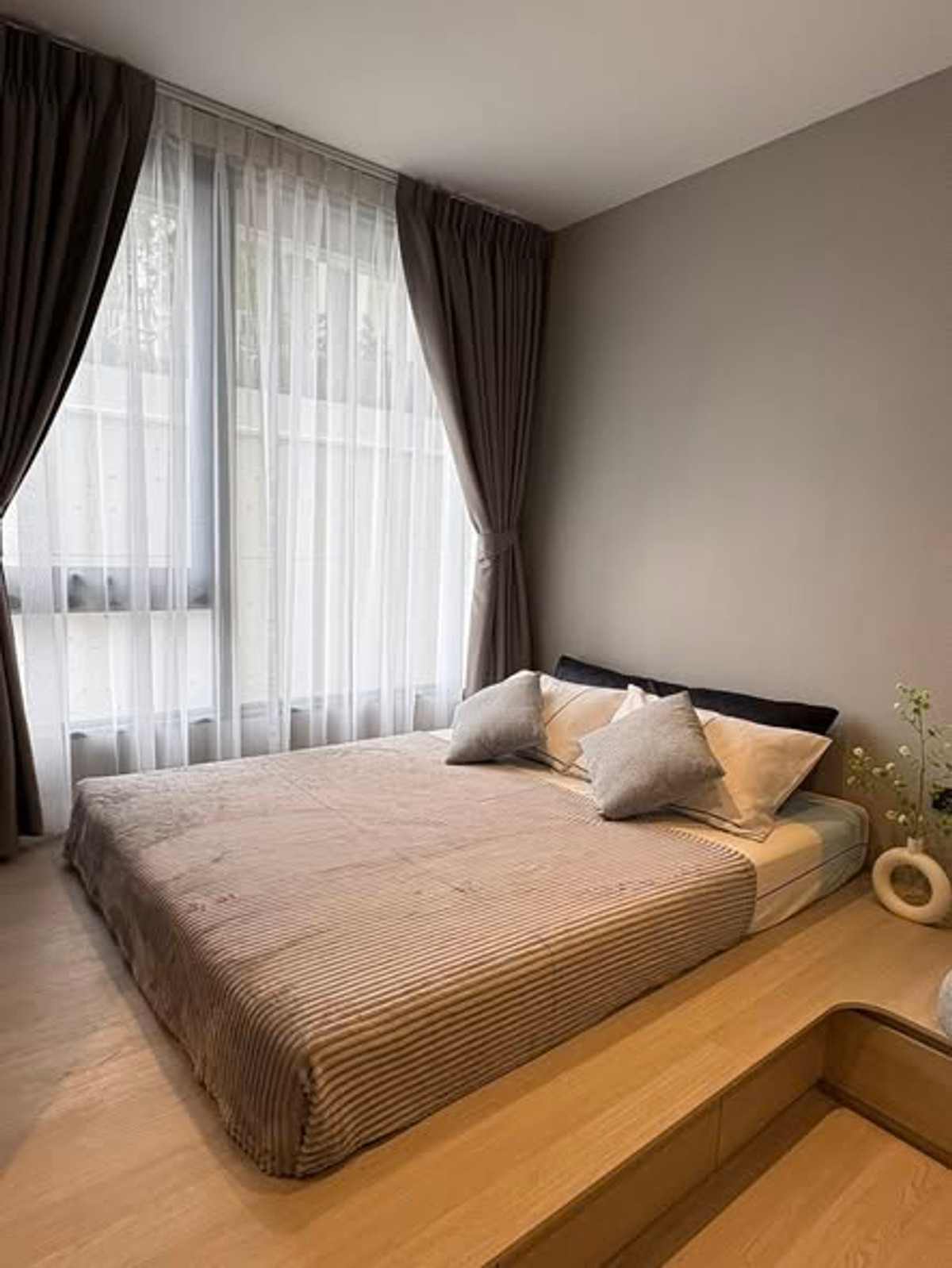 For RentCondoWongwianyai, Charoennakor : 📍 For rent! Condo Reference Sathorn-Wongwiangyai, Reference Sathorn-Wongwian Yai | Near BTS Wongwian Yai Station 100 m. | New room, ready to move in.