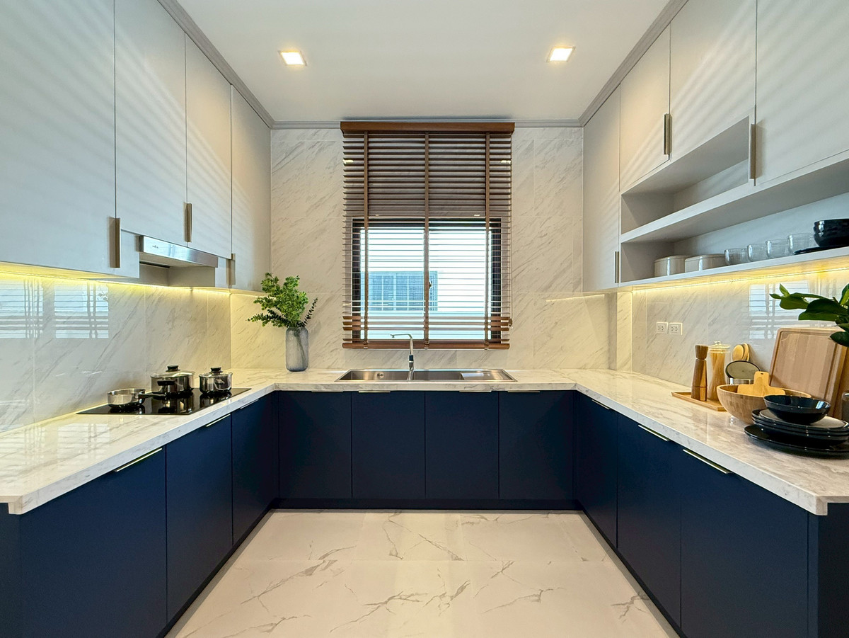 ขายบ้านนนทบุรี บางใหญ่ บางบัวทอง : บางกอก บูเลอวาร์ด เวสต์เกต ขายบ้านตัวอย่าง หลังใหญ่ พร้อมเฟอร์นิเจอร์ทุกชิ้น ที่ดิน 88.2 ตร.ว