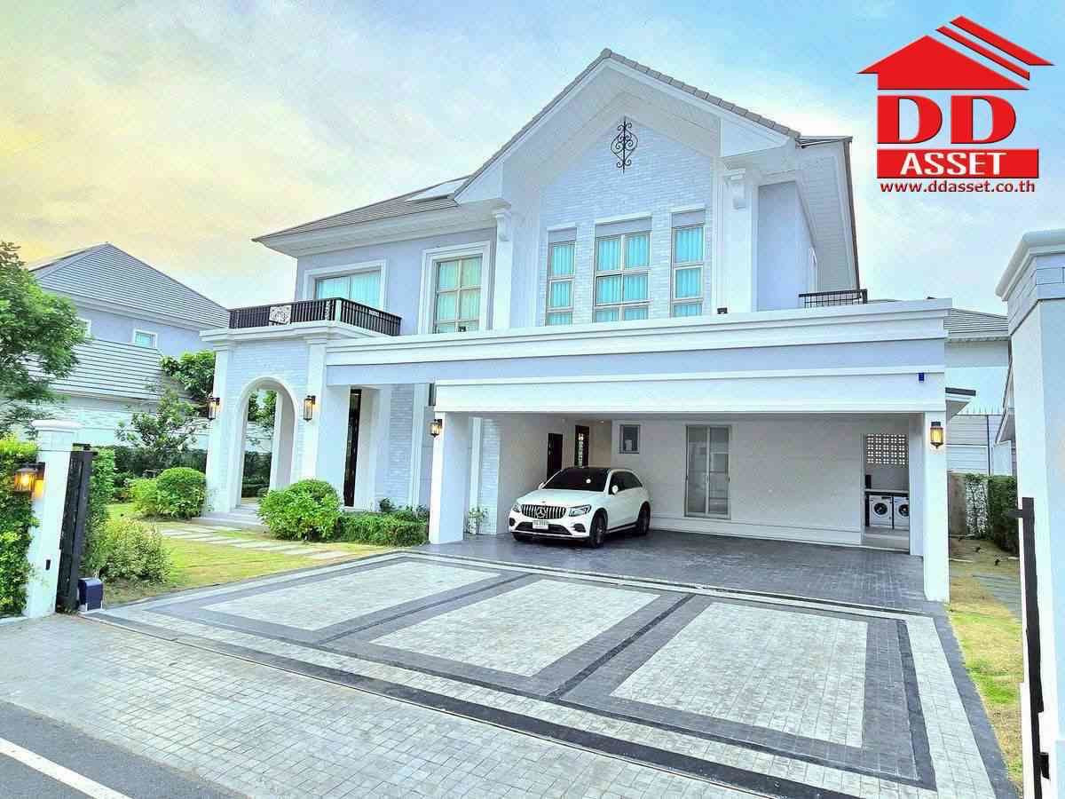 บ้านลาดกระบัง สุวรรณภูมิ : Rent / Sale Perfect Masterpiece Sukhumvit 77 Luxury House – Ready to Move In | Newly Renovated with Premium Built-in Finishes Code : H8172