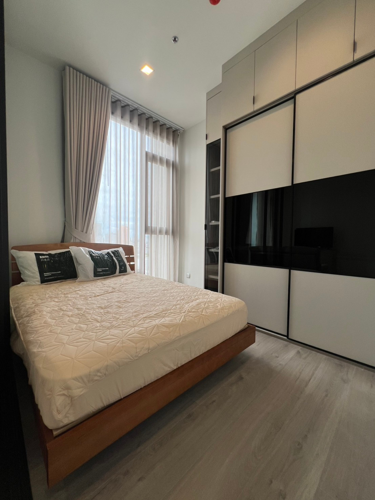 ให้เช่าคอนโดราชเทวี พญาไท : 🔥Hot Deal New room 🔥The  Address Siam Rachathewi 1B1B 31sqm. 28K/Month Call Ms.Angel(Aumi)0658209572