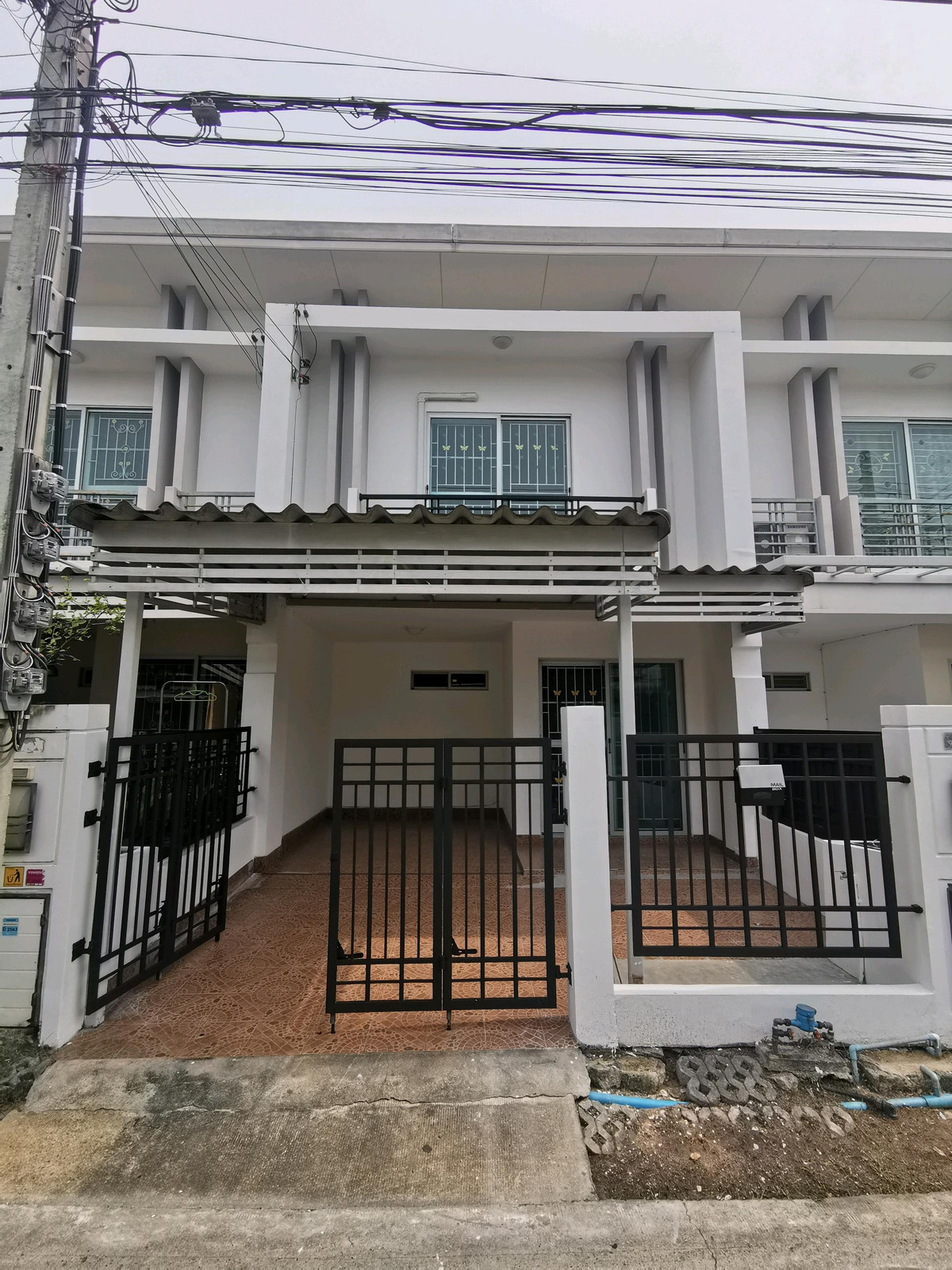 TownhomeBangna, Bearing, Lasalle : Sell ​​and rent cheap Pruksa Town Next Nature Bangna Km.5, nice house.