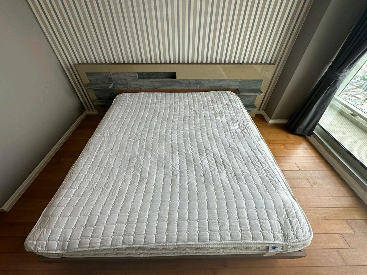 For RentCondoWongwianyai, Charoennakor : 📌For RENT | The River Condominium - 2BR (135 sqm) 85,000 THB