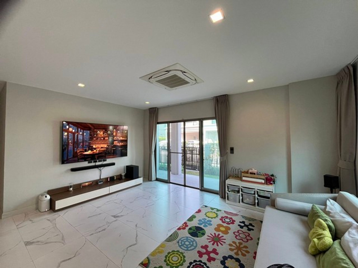 ขายบ้านปิ่นเกล้า จรัญสนิทวงศ์ : ขายบ้านหลังมุม Bangkok Boulevard Signature เพชรเกษม – ปิ่นเกล้า ใกล้ The Mall บางแค เพียง 5 นาที 