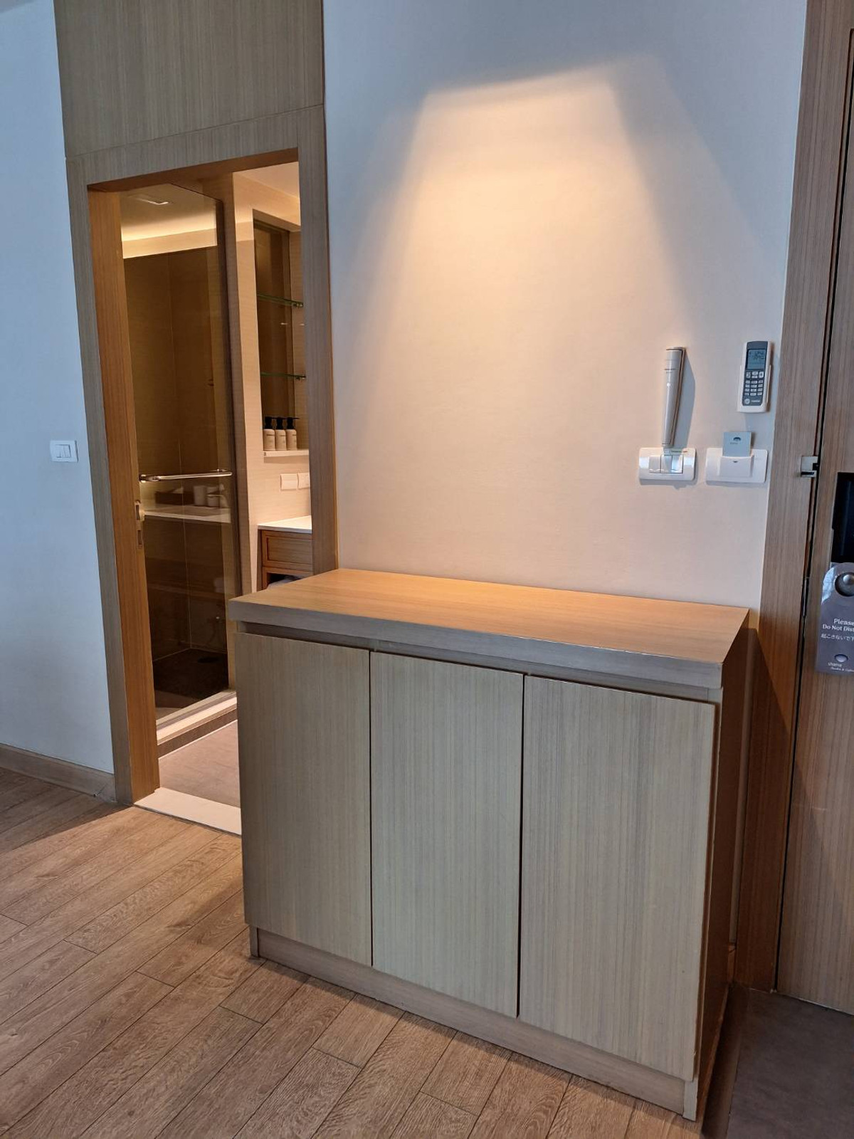 For RentSukhumvit, Asoke, Thonglor : Service apartment for rent, Shama Lakeview Asoke, two bedrooms, near BTS and MRT Asoke.