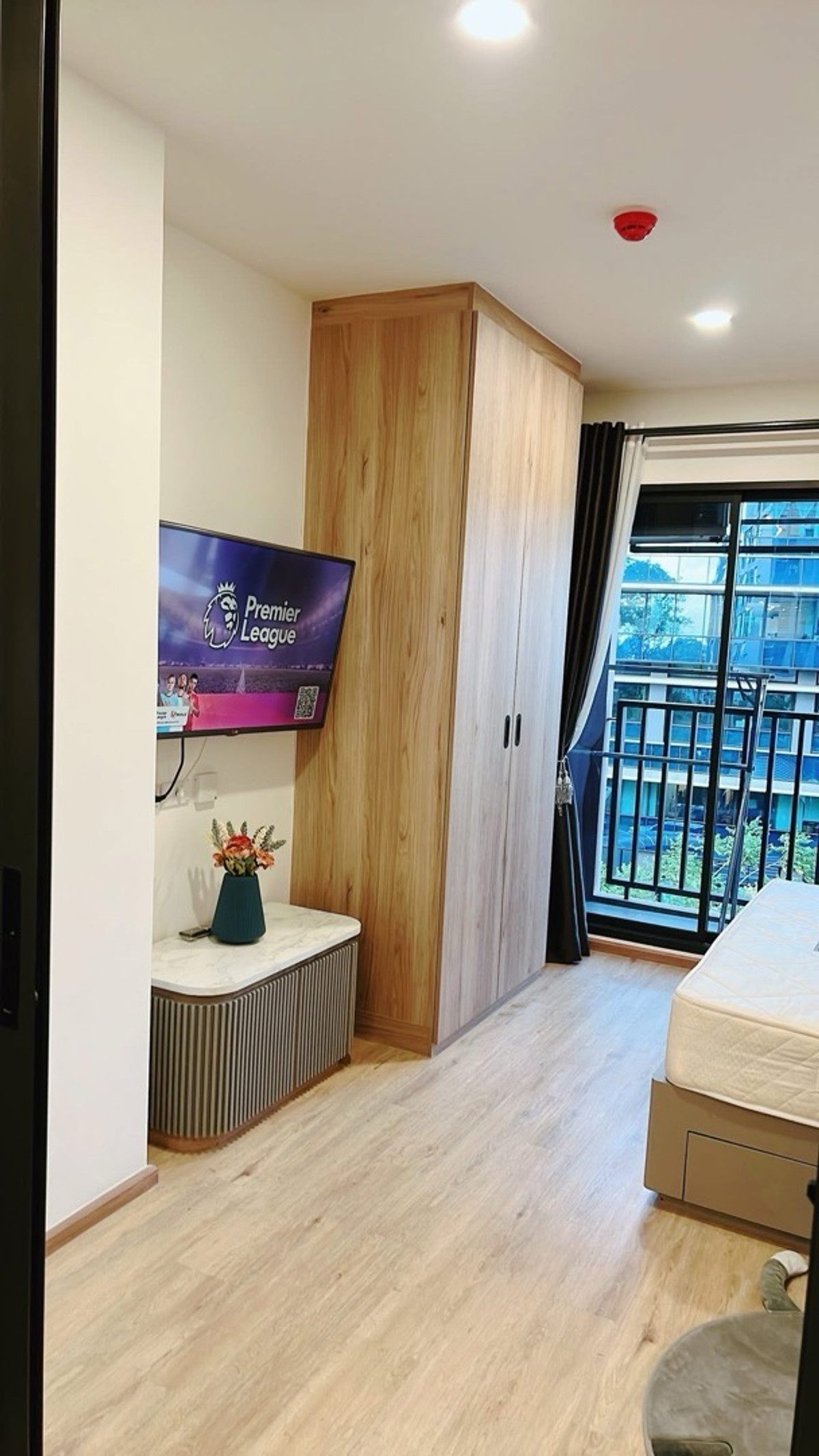 ให้เช่าคอนโดแจ้งวัฒนะ เมืองทอง : 📍 โครงการ : Oneder Kaset (วันเดอร์ เกษตร)🚝 ใกล้ : รถไฟฟ้าบางเขน 200 เมตร | BTS ม.เกษตร 6 นาที💵 ราคาเช่า : 11,000 บาท / เดือน