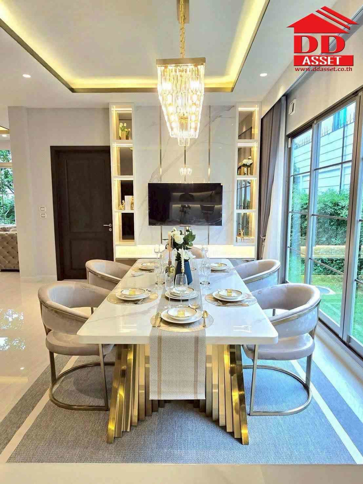 บ้านลาดกระบัง สุวรรณภูมิ : Rent / Sale Perfect Masterpiece Sukhumvit 77 Luxury House – Ready to Move In | Newly Renovated with Premium Built-in Finishes Code : H8172