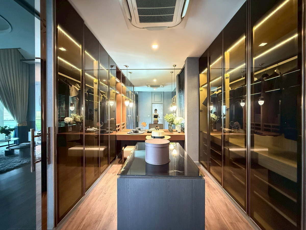 ขายบ้านนนทบุรี บางใหญ่ บางบัวทอง : บางกอก บูเลอวาร์ด เวสต์เกต ขายบ้านตัวอย่าง หลังใหญ่ พร้อมเฟอร์นิเจอร์ทุกชิ้น ที่ดิน 88.2 ตร.ว