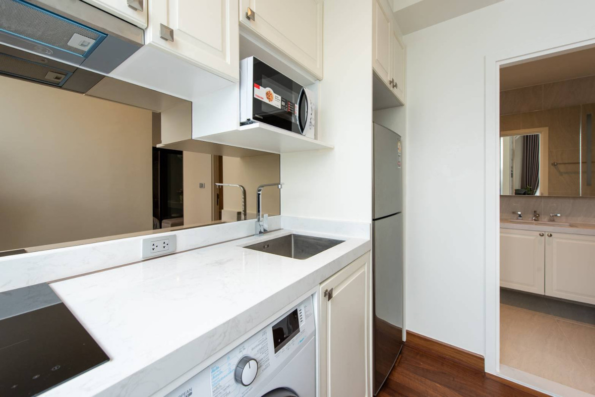 ขายคอนโดสาทร นราธิวาส : 🔥อัลติจูด ซิมโฟนี่ เจริญกรุง-สาทร 🔥 ห้องตกแต่งสวย พร้อมเครื่องใช้ไฟฟ้าครบ