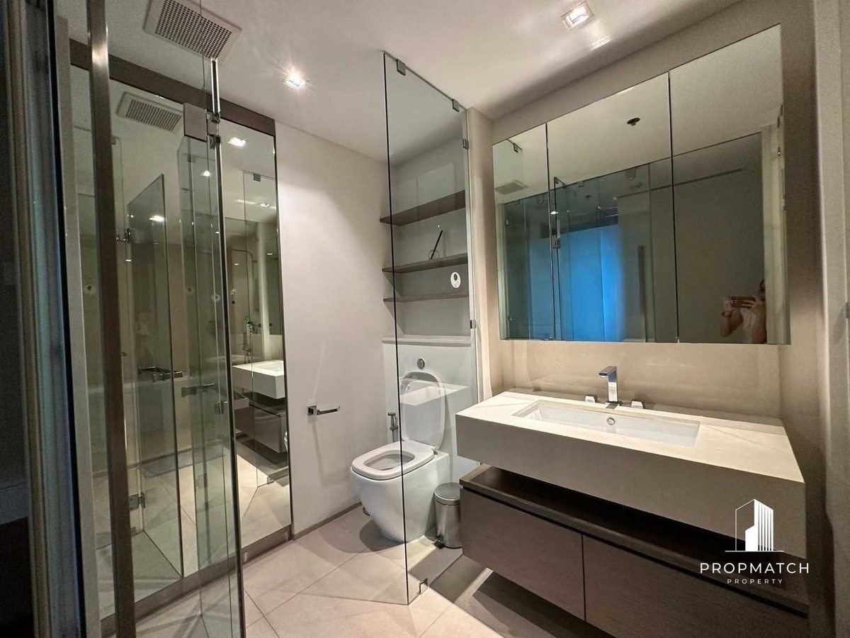 For RentCondoWongwianyai, Charoennakor : for Rent The River Condominium 138sqm. River View 80,000 baht