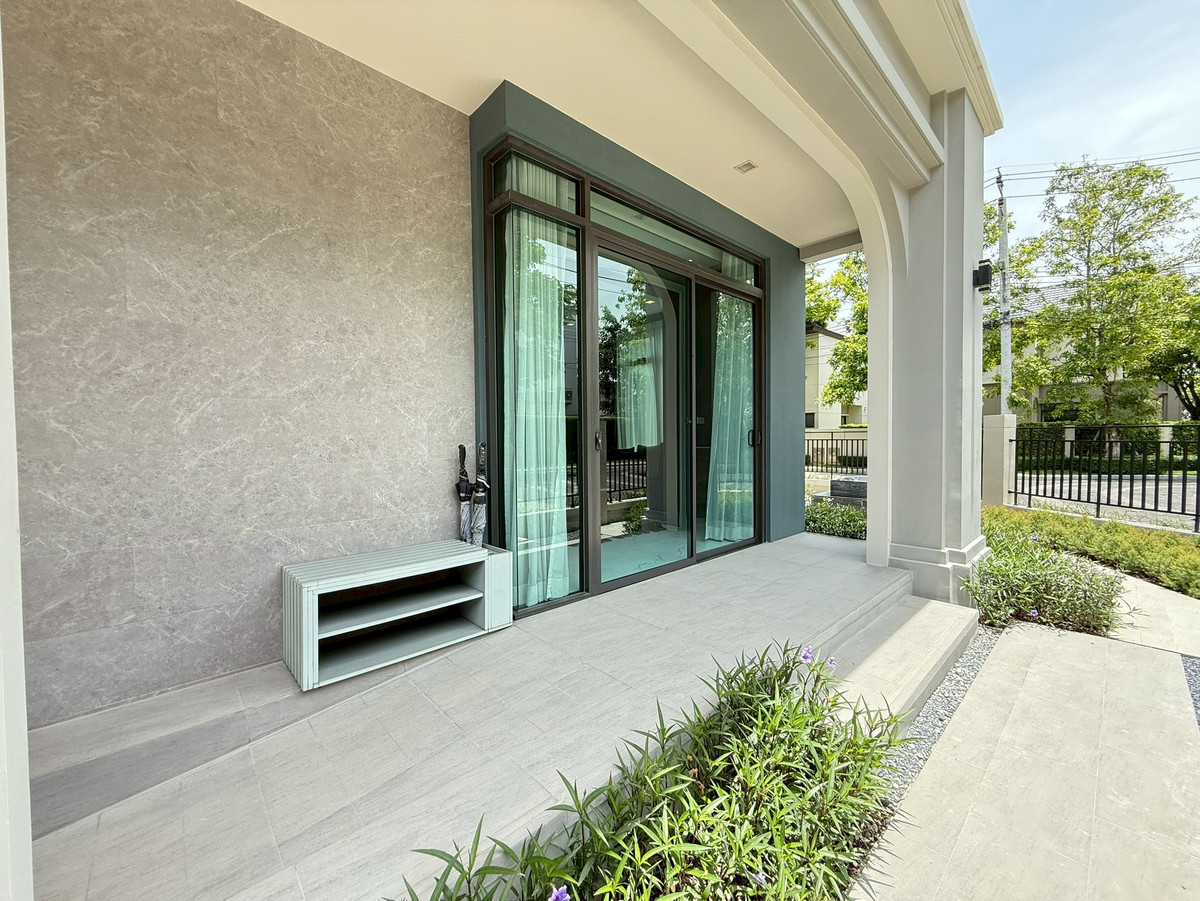 ขายบ้านนนทบุรี บางใหญ่ บางบัวทอง : บางกอกบูเลอวาร์ด เวสต์เกต ขายบ้านพร้อมเฟอร์นิเจอร์ทุกชิ้น ที่ดิน 73 ตร.ว.