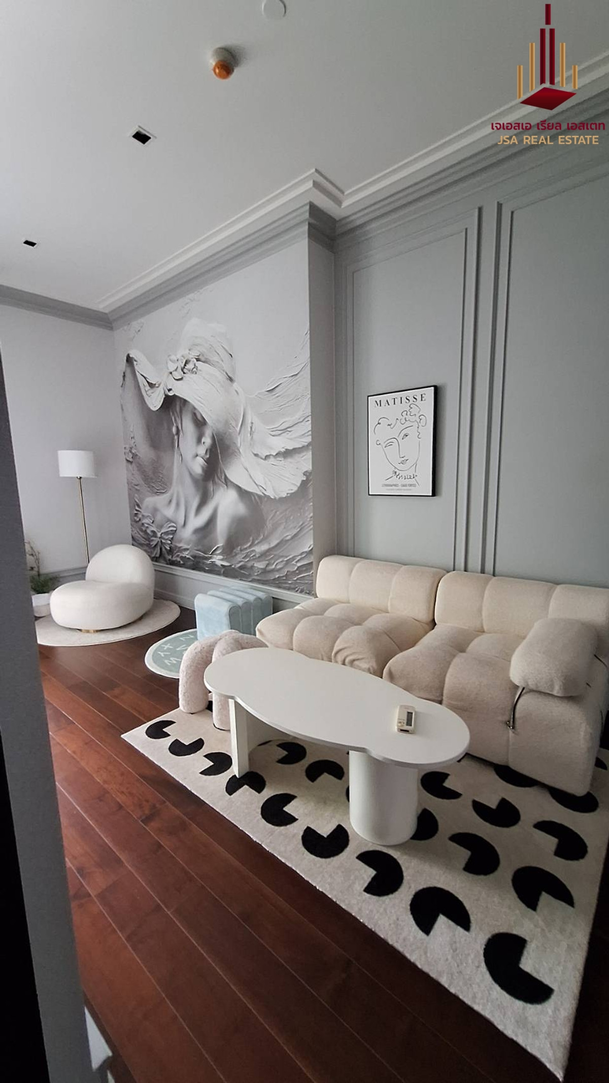 ขายคอนโดสุขุมวิท อโศก ทองหล่อ : ✨ For Sale: The Diplomat 39 ✨  💰 Only 14,000,000 THB