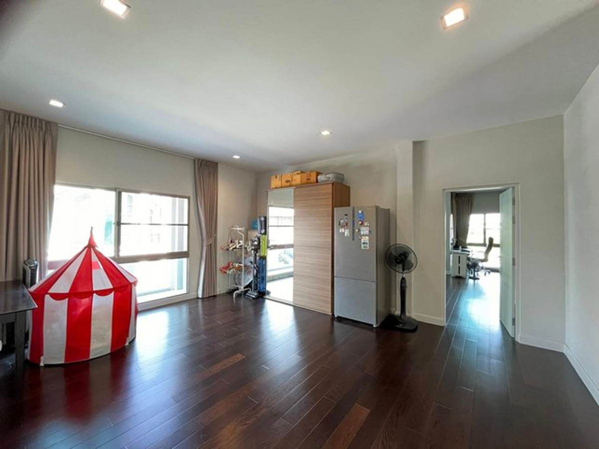 ขายบ้านปิ่นเกล้า จรัญสนิทวงศ์ : ขายบ้านหลังมุม Bangkok Boulevard Signature เพชรเกษม – ปิ่นเกล้า ใกล้ The Mall บางแค เพียง 5 นาที 