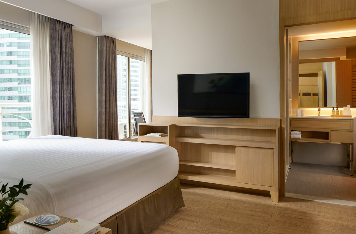 For RentSukhumvit, Asoke, Thonglor : Service apartment for rent, Shama Lakeview Asoke, two bedrooms, near BTS and MRT Asoke.