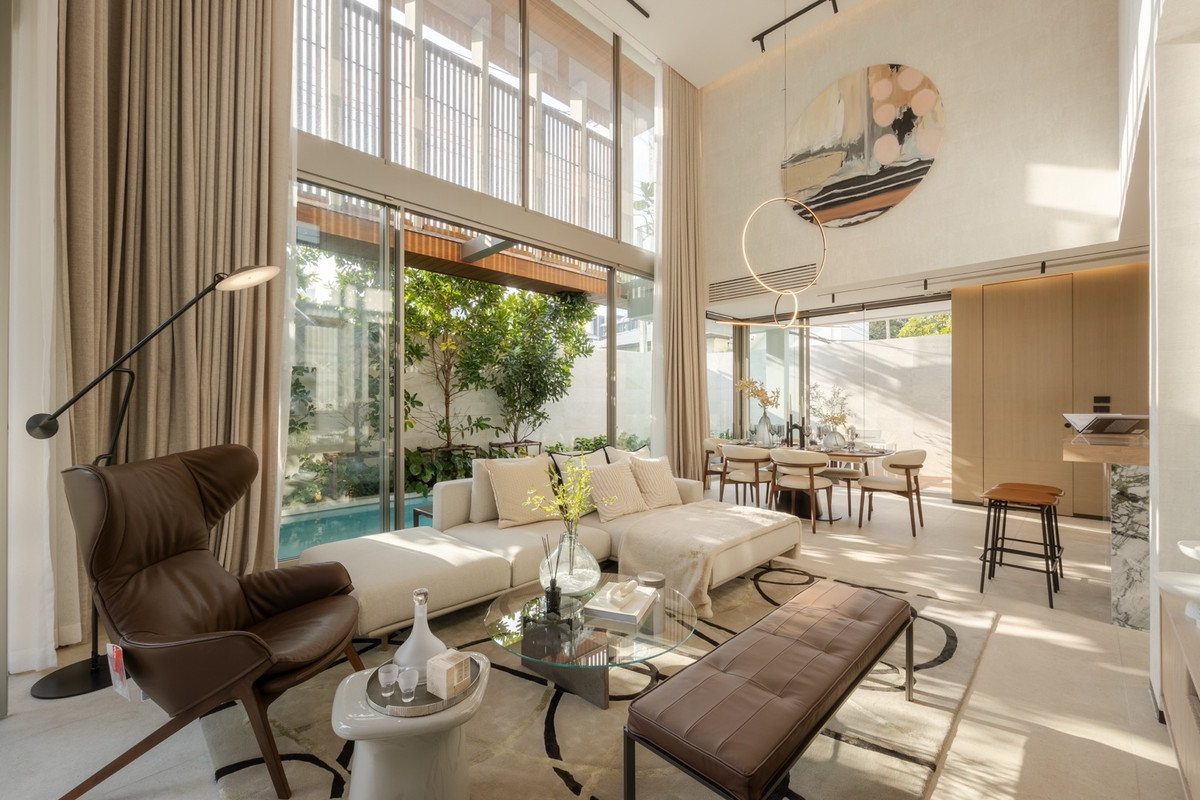 For SaleHouseAri,Anusaowaree : 🔥Last house in the project🔥 Sample house, decorated and ready to move in, size 550 Sq.m, 5 bedrooms, 4 bathrooms, special price 95 million baht, make an appointment to view the project 086-795-9997 (Jimmy)