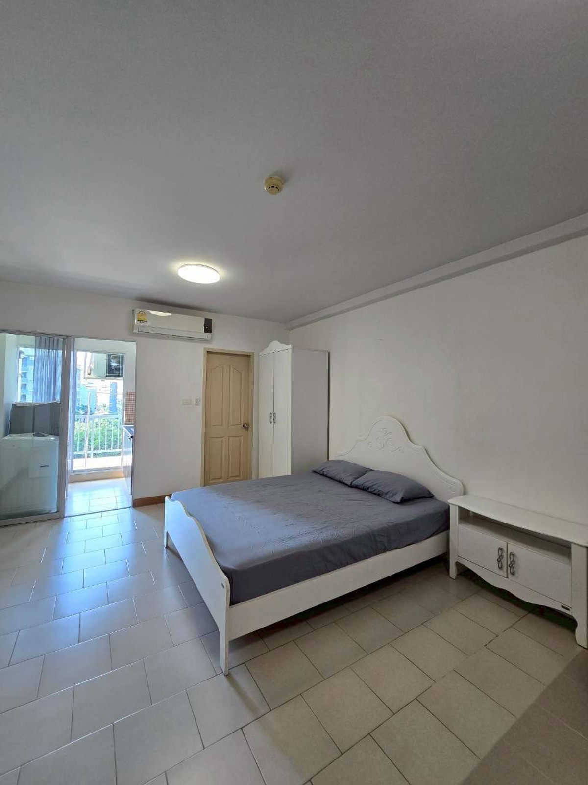 For RentCondoRatchadapisek, Huaikwang, Suttisan : Condo for rent: Supalai City Resort Ratchada-Huai Khwang, near MRT Huai Khwang