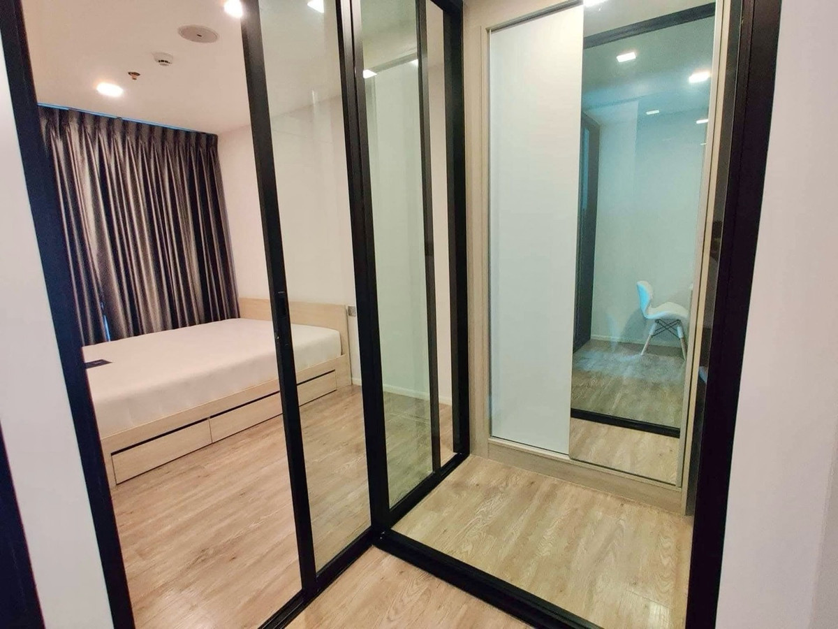 ให้เช่าคอนโดวิภาวดี ดอนเมือง หลักสี่ : 📍โครงการ : Episode พหลฯ - สะพานใหม่
🚝 ใกล้ : BTS สายหยุด ประมาณ 250 เมตร
💵 ราคาเช่า : 12,000 บาท / เดือน