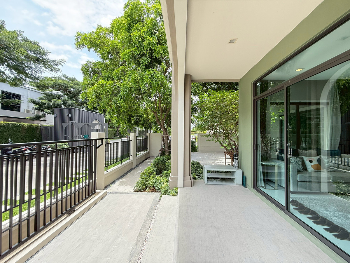 ขายบ้านนนทบุรี บางใหญ่ บางบัวทอง : บางกอก บูเลอวาร์ด เวสต์เกต ที่ดิน 65.5 ตร.ว. พร้อมเฟอร์นิเจอร์ทุกชิ้น