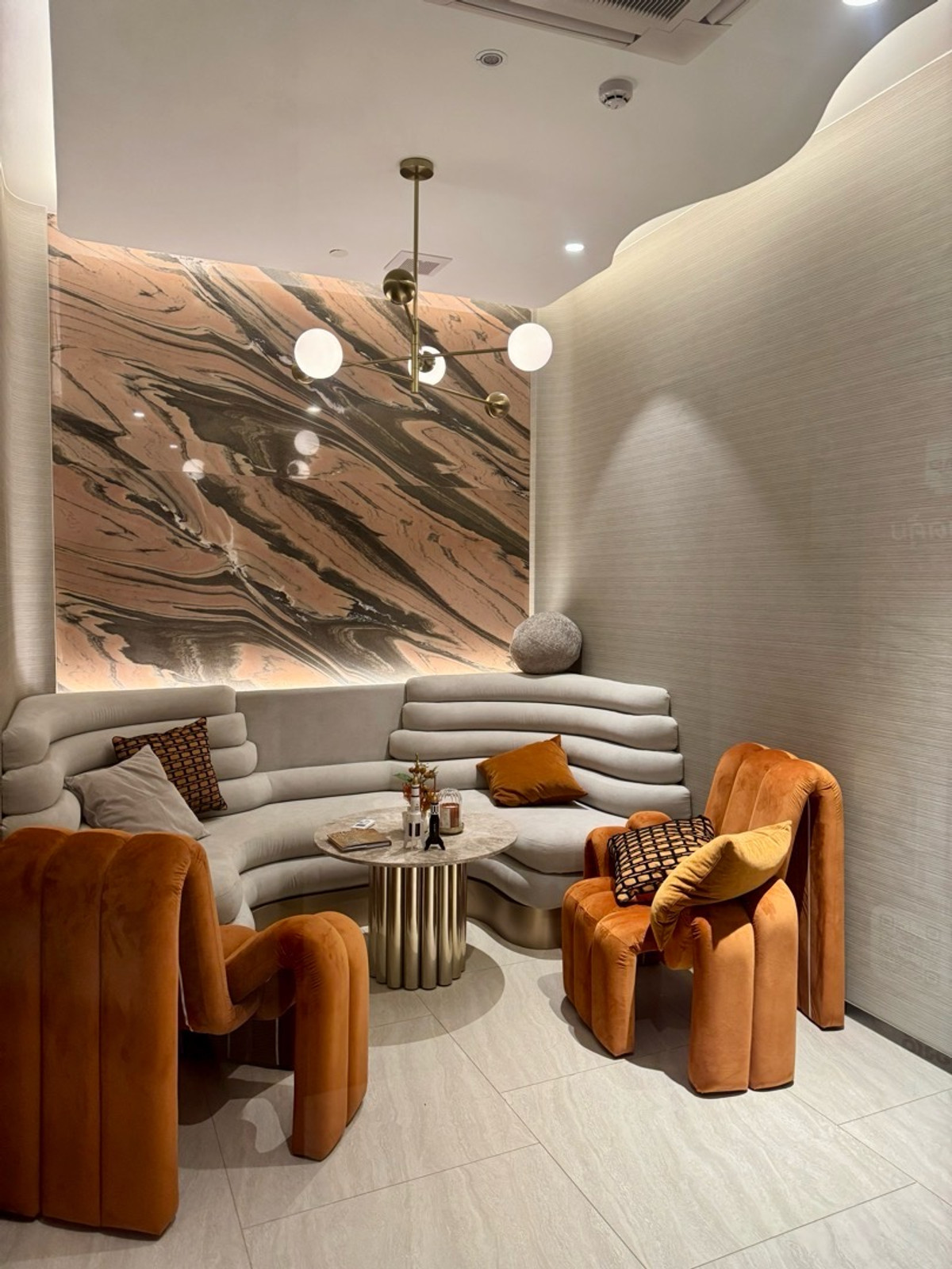 ให้เช่าคอนโดคลองเตย กล้วยน้ำไท : 🔥ให้เช่าด่วน🔥Aspire Sukhumvit-Rama 4 ห้องสวย 2 ห้องนอน 1 ห้องน้ำ ตกแต่งครบ เฟอร์นิเจอร์ - เครื่องใช้ไฟฟ้า❗