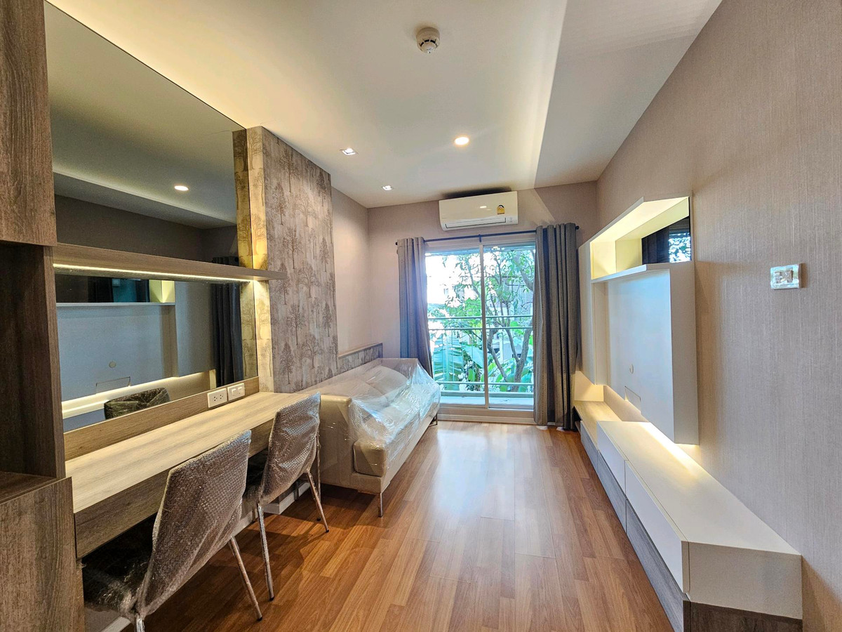 ขายคอนโดบางนา แบริ่ง ลาซาล : ✨ ขายด่วน! ลุมพินี เพลส บางนา กม.3 ✨คอนโดใหม่เอี่ยม ไม่เคยเข้าอยู่ ตกแต่งสวย บิ๊วอินครบ พร้อมอยู่ทันที ระเบียงหันหน้าทิศเหนือไม่ร้อน