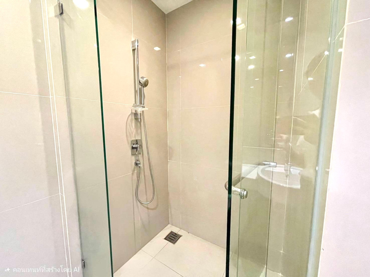 For RentCondoRama3 (Riverside),Satupadit : Starview Rama 3 condo with private lifts, convinient to travel, located near city center and shopping mall