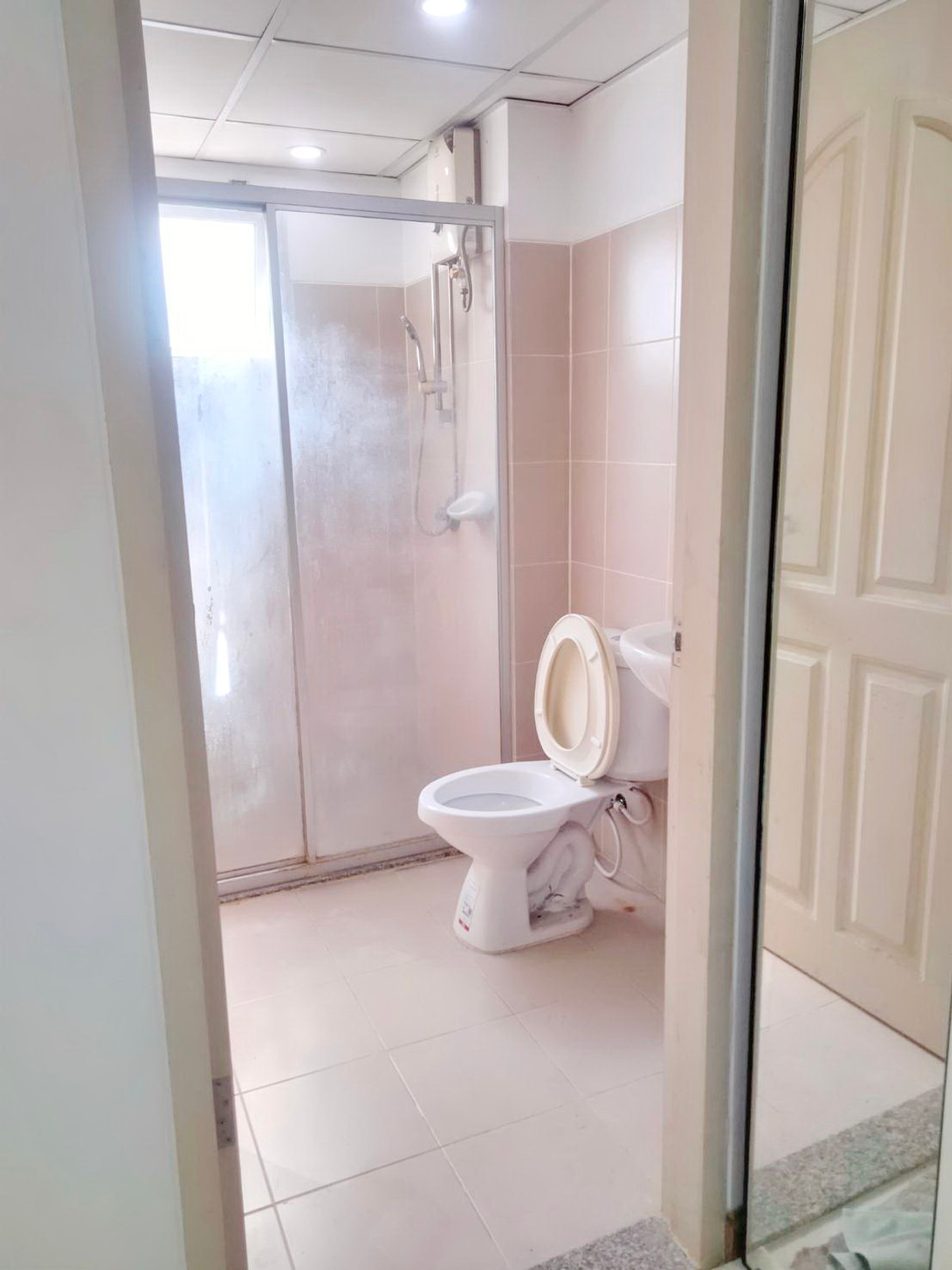 ขายคอนโดรัชดา ห้วยขวาง : 7275CRH♛เช่าห้องStudio♙ศุภาลัย ซิตี้ รีสอร์ท รัชดา–ห้วยขวาง♜MRTห้วยขวาง∞099-5919653,065-9423251🜲Line@sureresidence