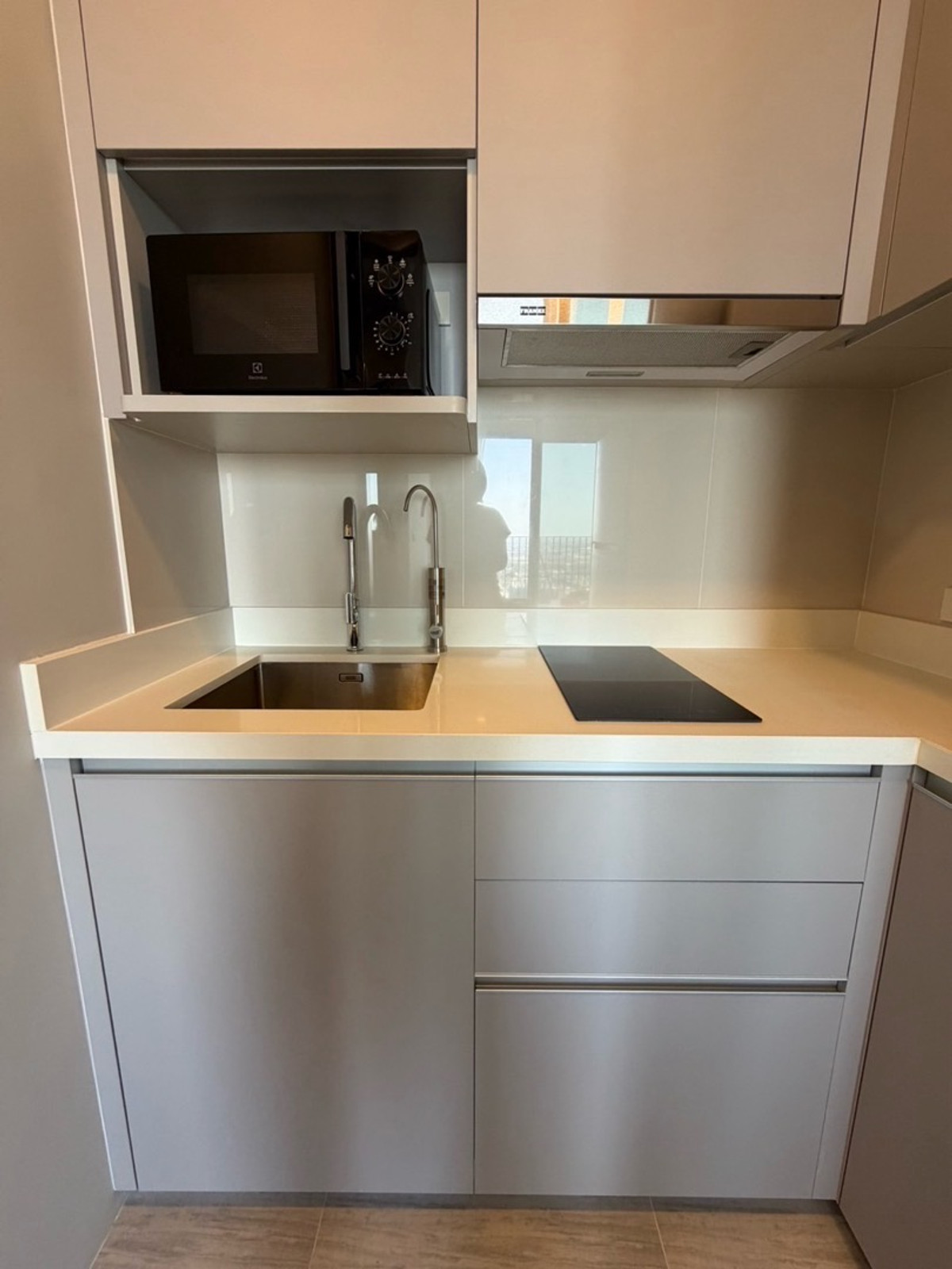 ให้เช่าคอนโดบางนา แบริ่ง ลาซาล : 💥ForRent💥Condo ‘Whizdom The Forestias’ 🏡 Near Mega Bangna ‼️ Ready to move in ‼️  Fully Furnished ✨