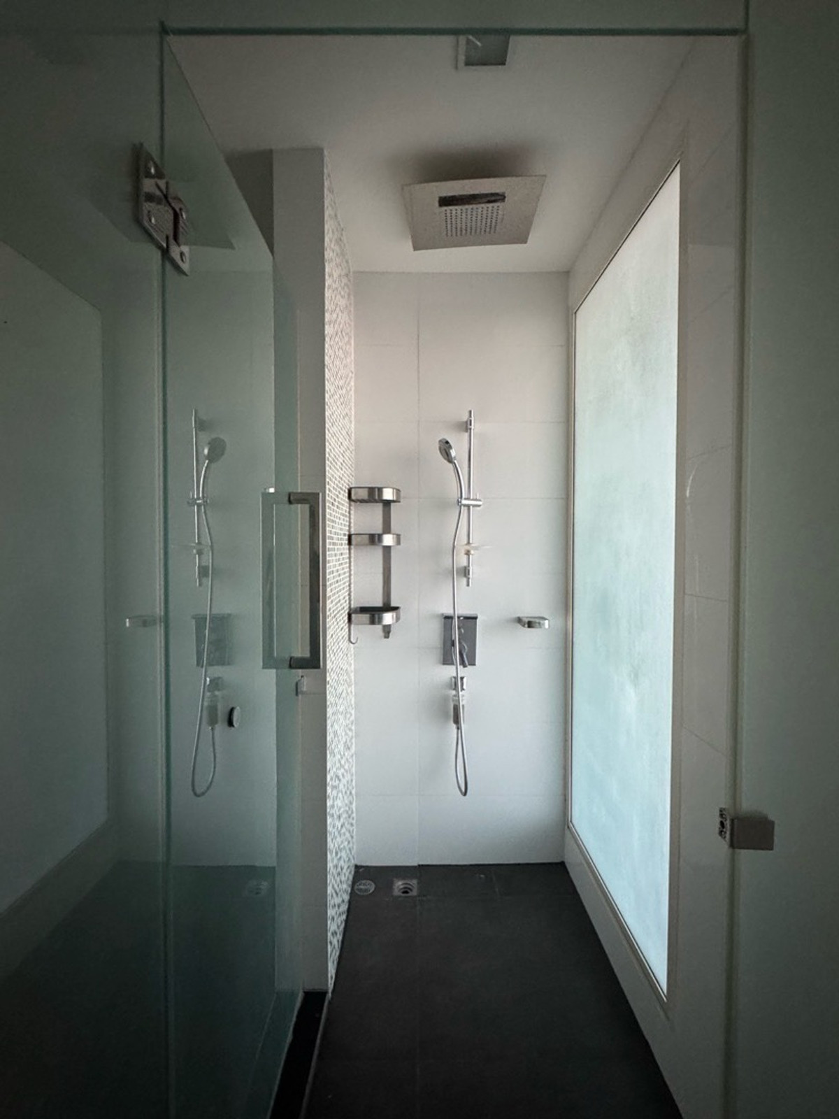 ให้เช่าคอนโดพระราม 9 เพชรบุรีตัดใหม่ RCA : ให้เช่า 📍 A Space ID Asoke - Ratchada 📍 เฟอร์นิเจอร์ และ เครื่องใช้ไฟฟ้าครบ ใกล้ MRT พระราม 9