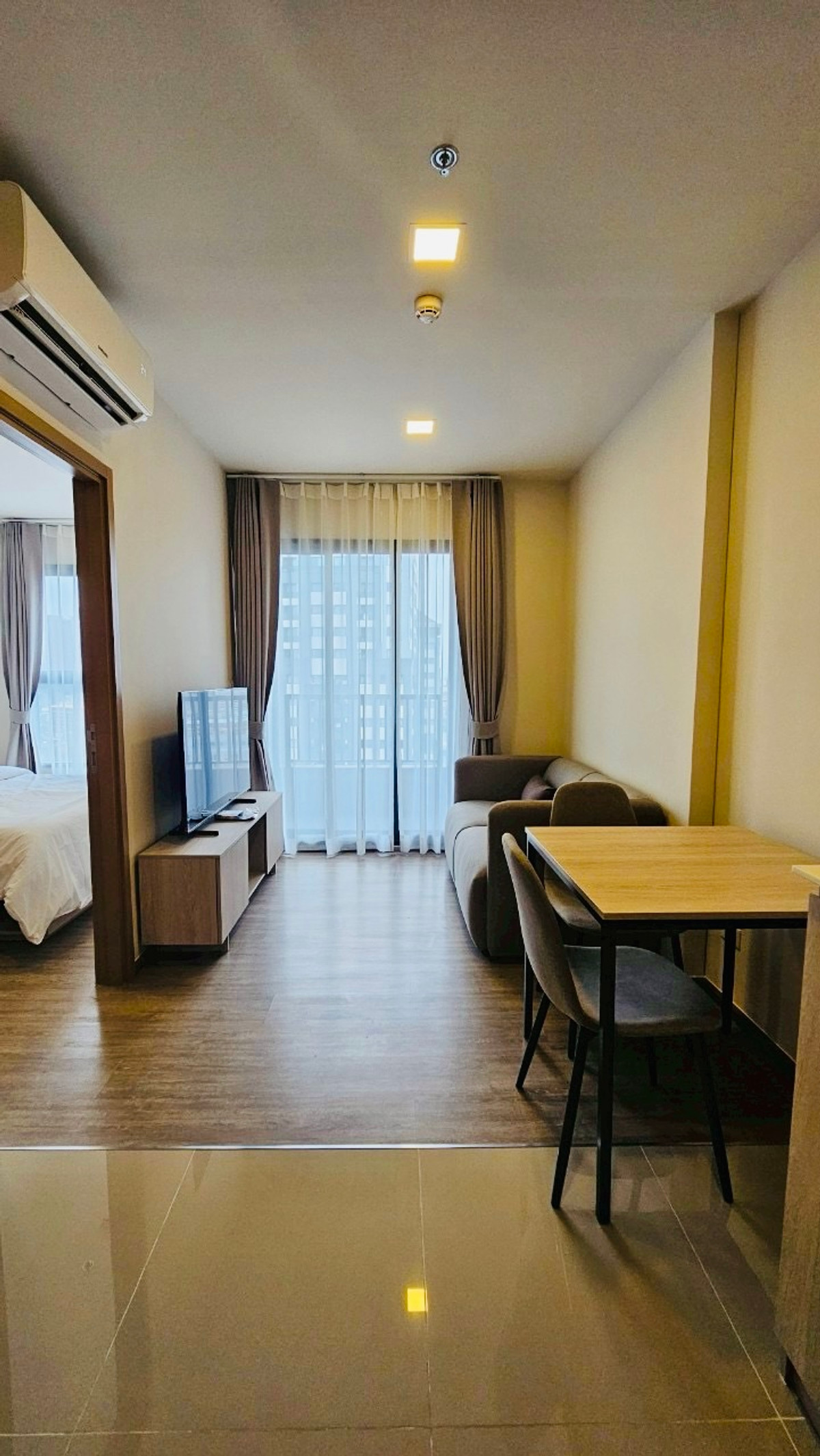 ให้เช่าคอนโดอ่อนนุช อุดมสุข : Foor Rent 🚩Nia By Sansiri ห้อง 1 bed กั้นแยกเป็นสัดส่วน ขนาด 30 ตร.ม. แต่งครบ ราคาเช่า 16,000 บาท