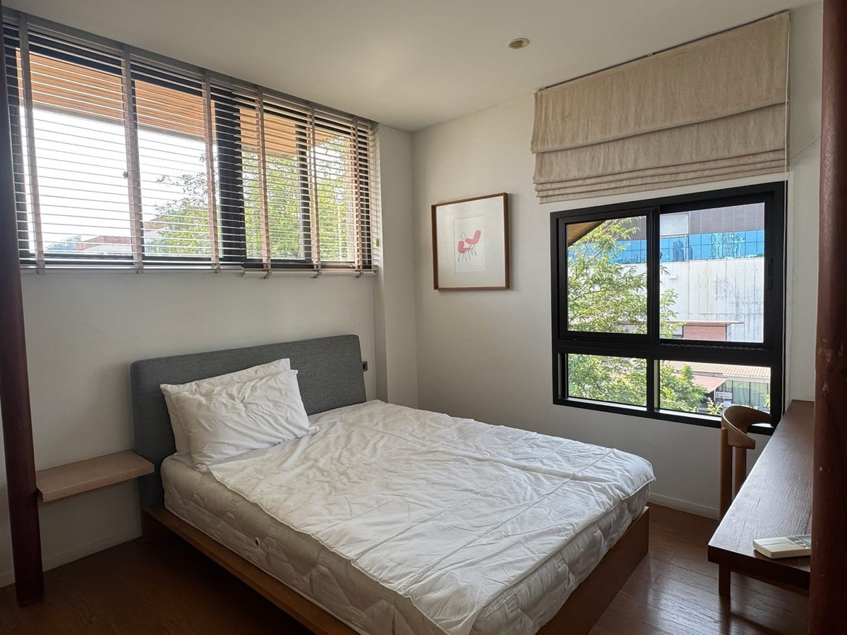 For SaleHouseSapankwai,Jatujak : Garden-Style Twin House Offering Privacy and Tranquility in the Heart of Vibhavadi