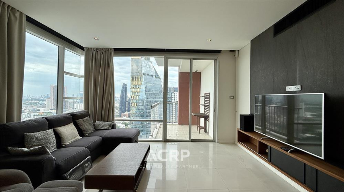 ขายคอนโดสุขุมวิท อโศก ทองหล่อ : ขายคอนโด 3 นอน 132ตร.ม ใกล้ BTS เอกมัย โครงการ ฟูลเลอตัน สุขุมวิท 