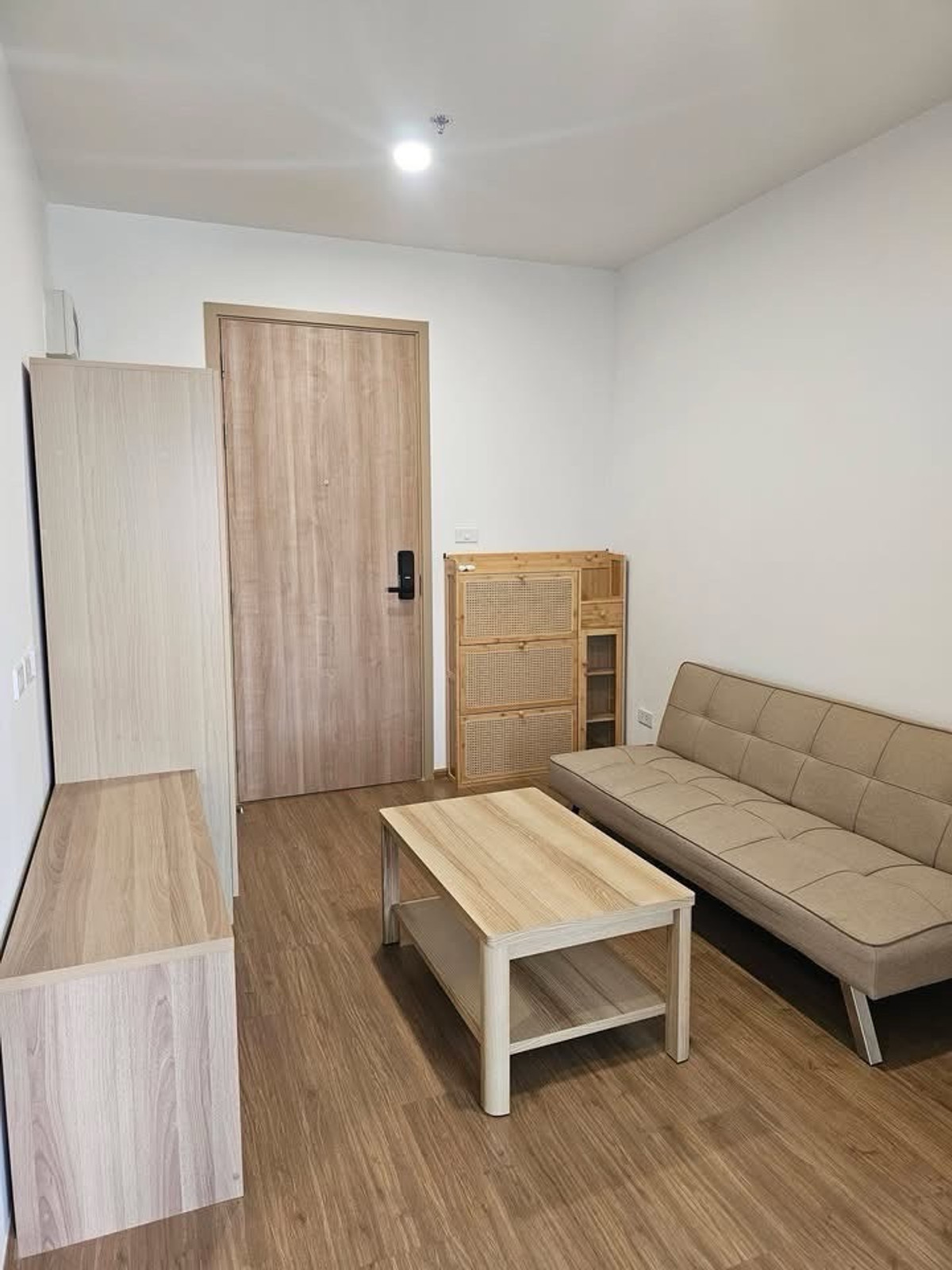 For RentCondoBang kae, Phetkasem : ✨ For rent The Livin Phetkasem – beautiful room, high floor, good view | separate kitchen, near MRT Phasi Charoen ✨