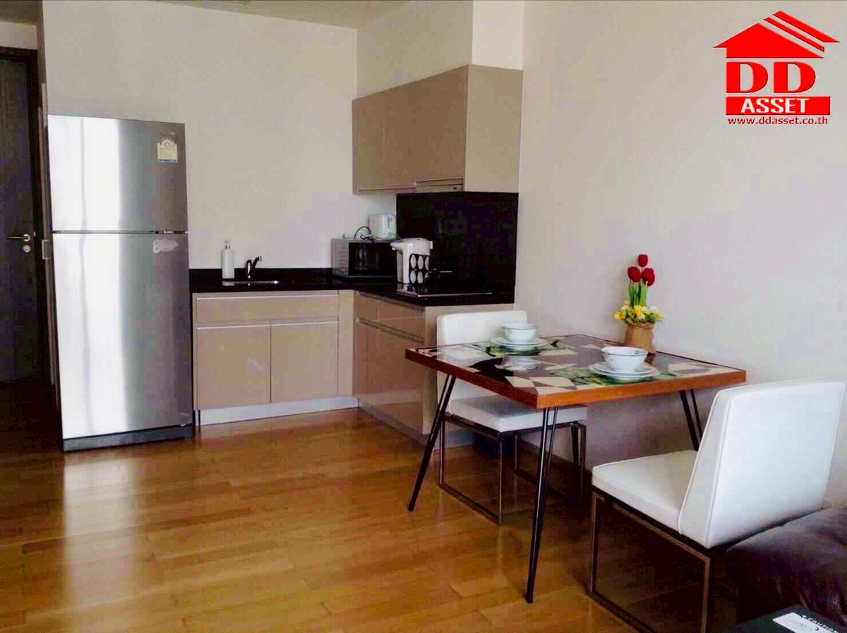 For RentCondoSukhumvit, Asoke, Thonglor : For rent condo 39 by sansiri near BTS Phrompong, Emquartier Condo 39 by Sansiri near BTS Phrompong Code: C8405