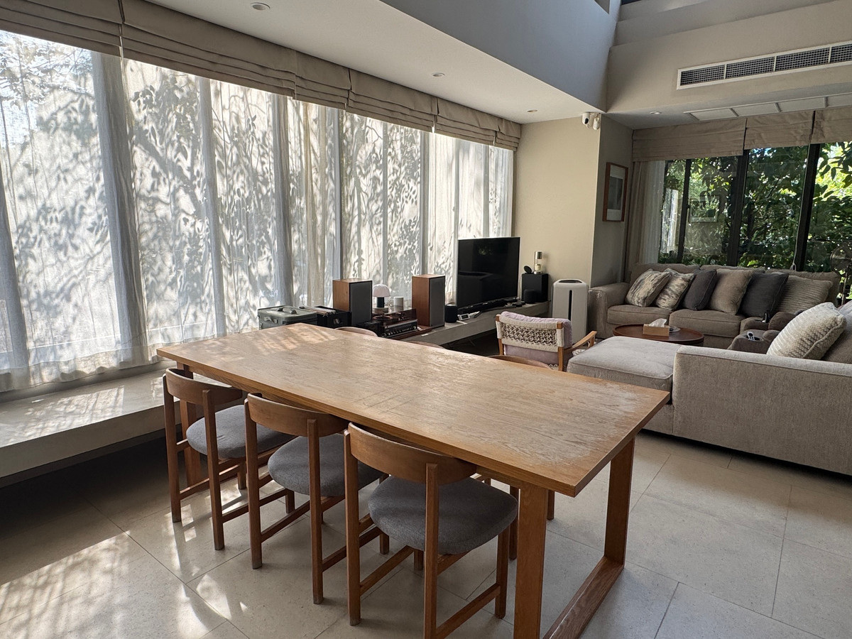 ขายลาดพร้าว เซ็นทรัลลาดพร้าว : 👑👑ขายบ้านแฝด 4 ชั้น ทำเลดีมาก ใกล้ทางด่วนวิภาวดี  4 ห้องนอน 👑👑