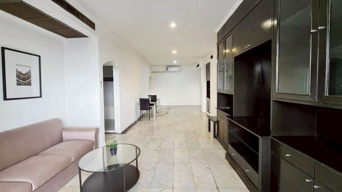 ให้เช่าคอนโดสุขุมวิท อโศก ทองหล่อ : For Rent : The Waterford Park Condominium 2 bed/2 bath