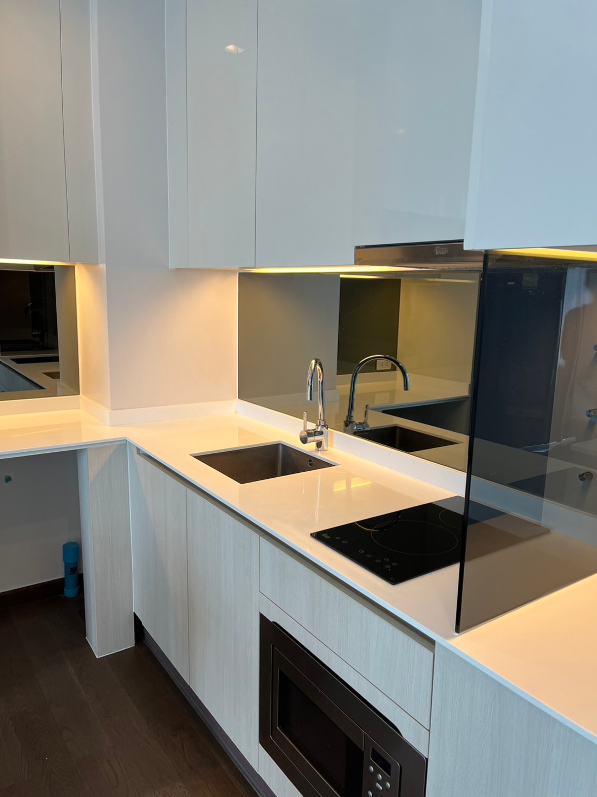 ให้เช่าคอนโดพระราม 9 เพชรบุรีตัดใหม่ RCA : 🔥 [ให้เช่า] Q ASOKE – ก้าวเดียวถึง MRT เพชรบุรี! ชีวิตดีๆ ที่ไม่ต้องเสียเวลาเดินทาง 🚇✨