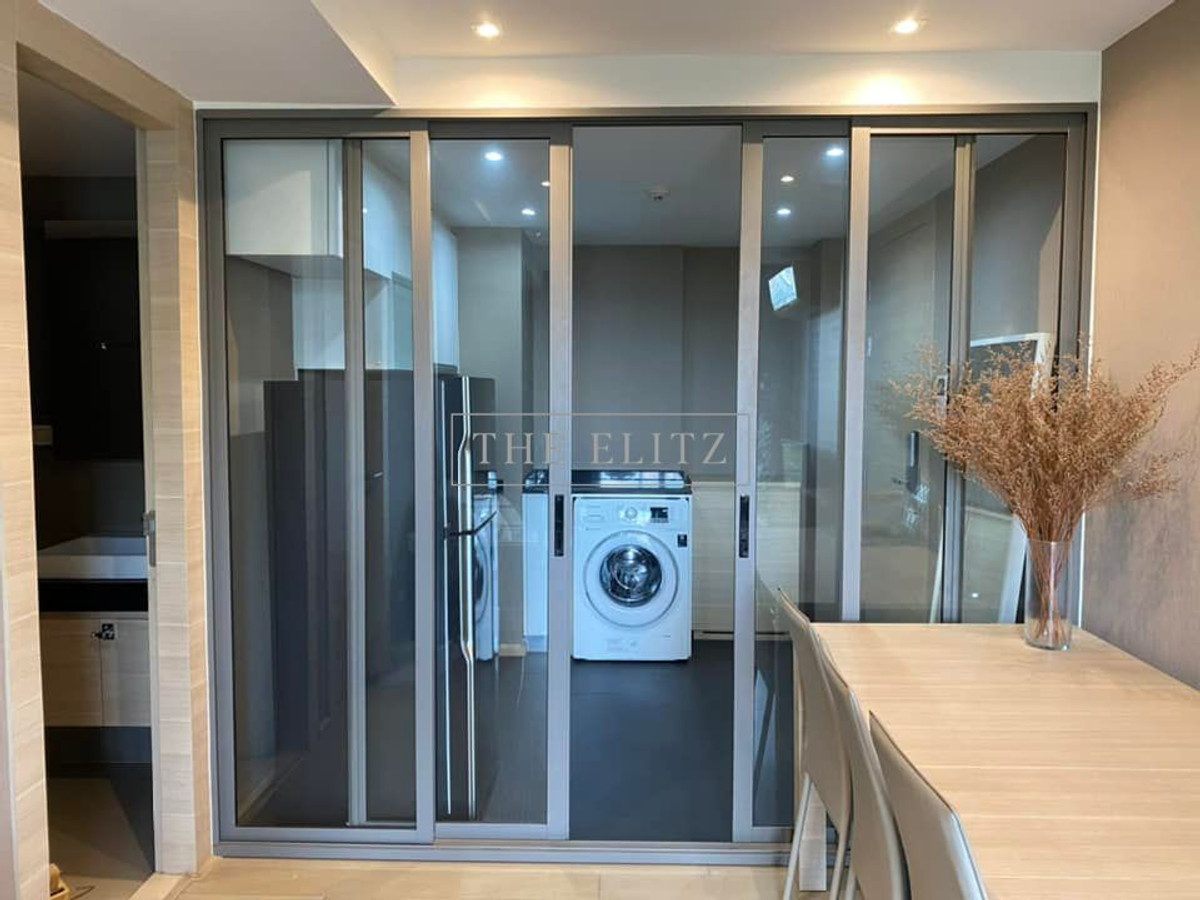 For RentCondoSilom, Saladaeng, Bangrak : ✨ Private Oasis ✨ Klass Silom, small units, not chaotic, quiet atmosphere like being at home in the heart of the city 🎉